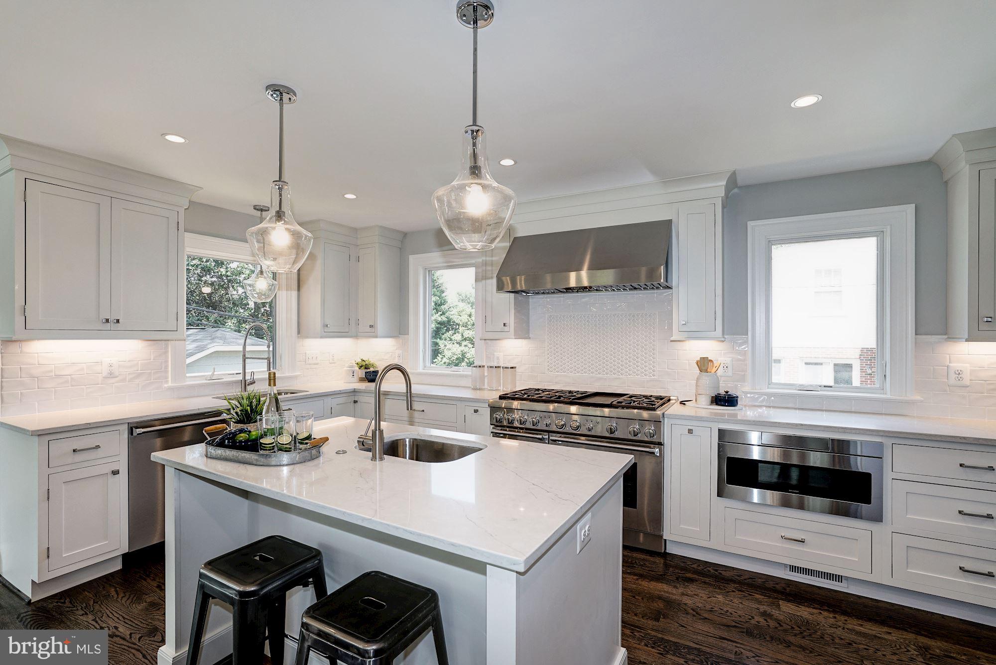 ROSEMONT - Residential