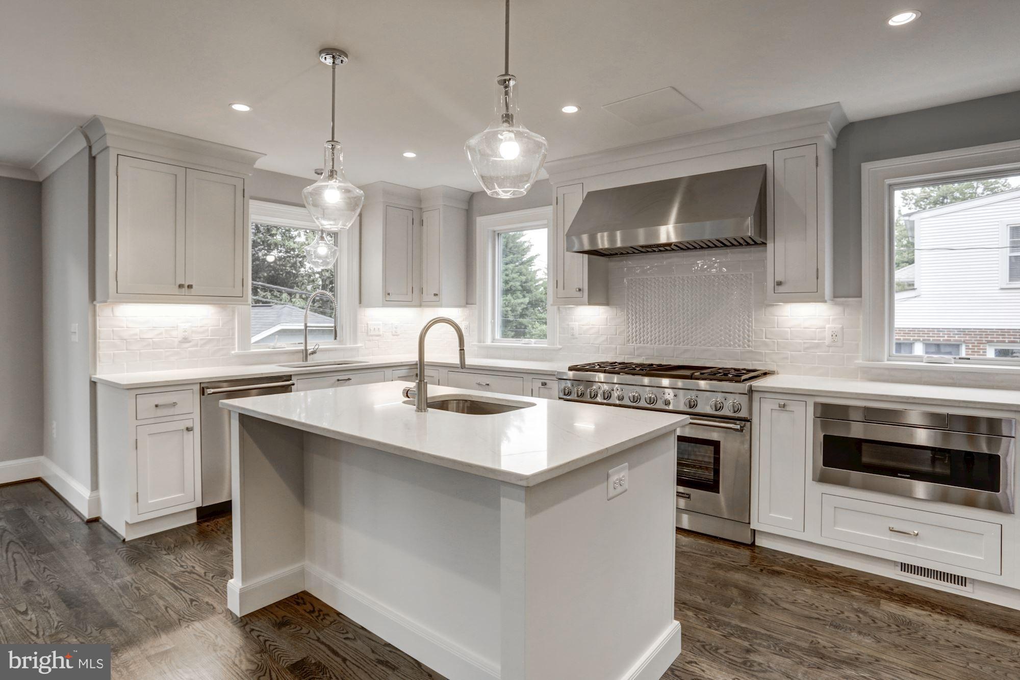 ROSEMONT - Residential