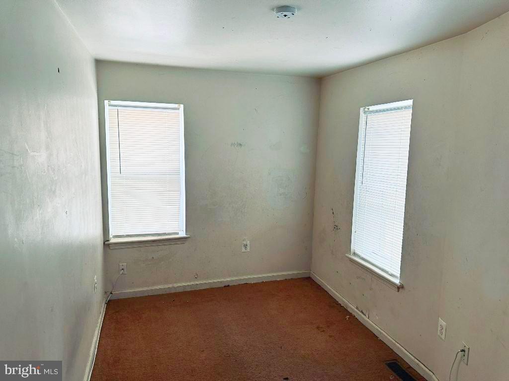 SANDTOWN-WINCHESTER - Residential