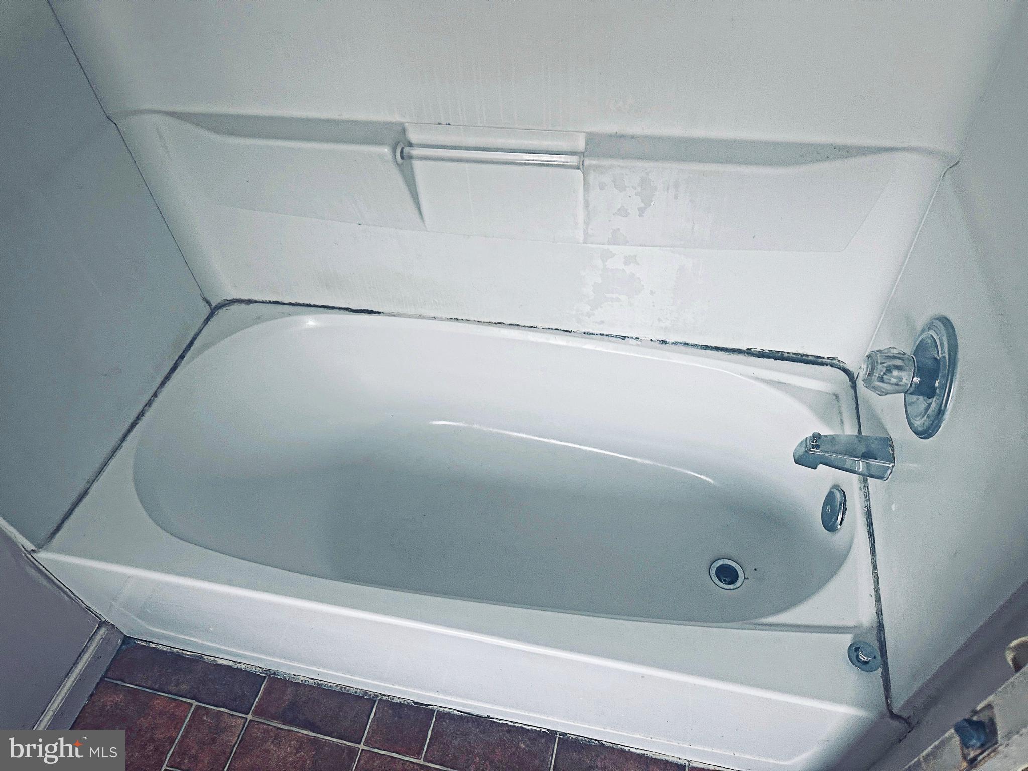 SANDTOWN-WINCHESTER - Residential