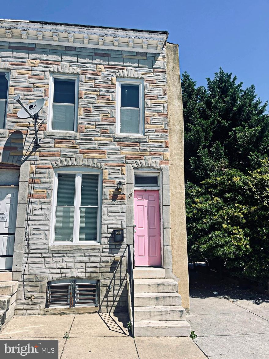 A wonderful opportunity to own or invest in this end of the group townhome in the neighborhood of Sandtown Winchester. Home features an open floor plan, carpet floors, formal living room, separate dining area, nice sized kitchen, two spacious bedrooms and a full bath with soaking tub. The basement can be used as added storage or finish off for more living space.