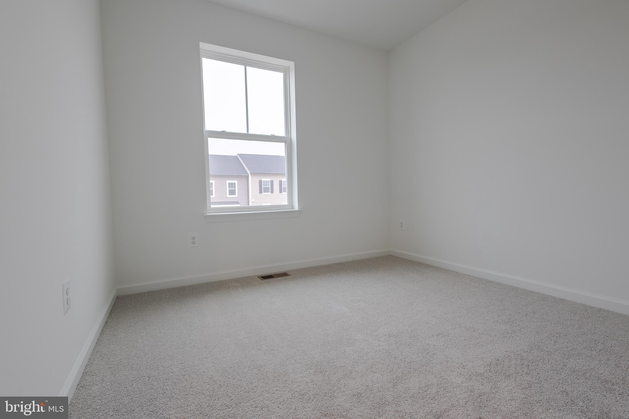 SOUTH BROOK - Residential Lease