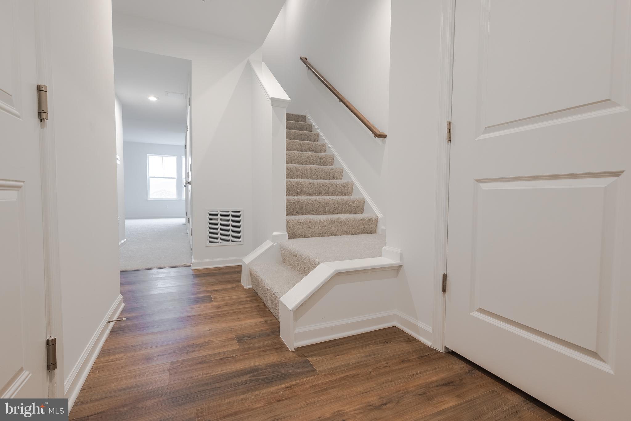 SOUTH BROOK - Residential Lease