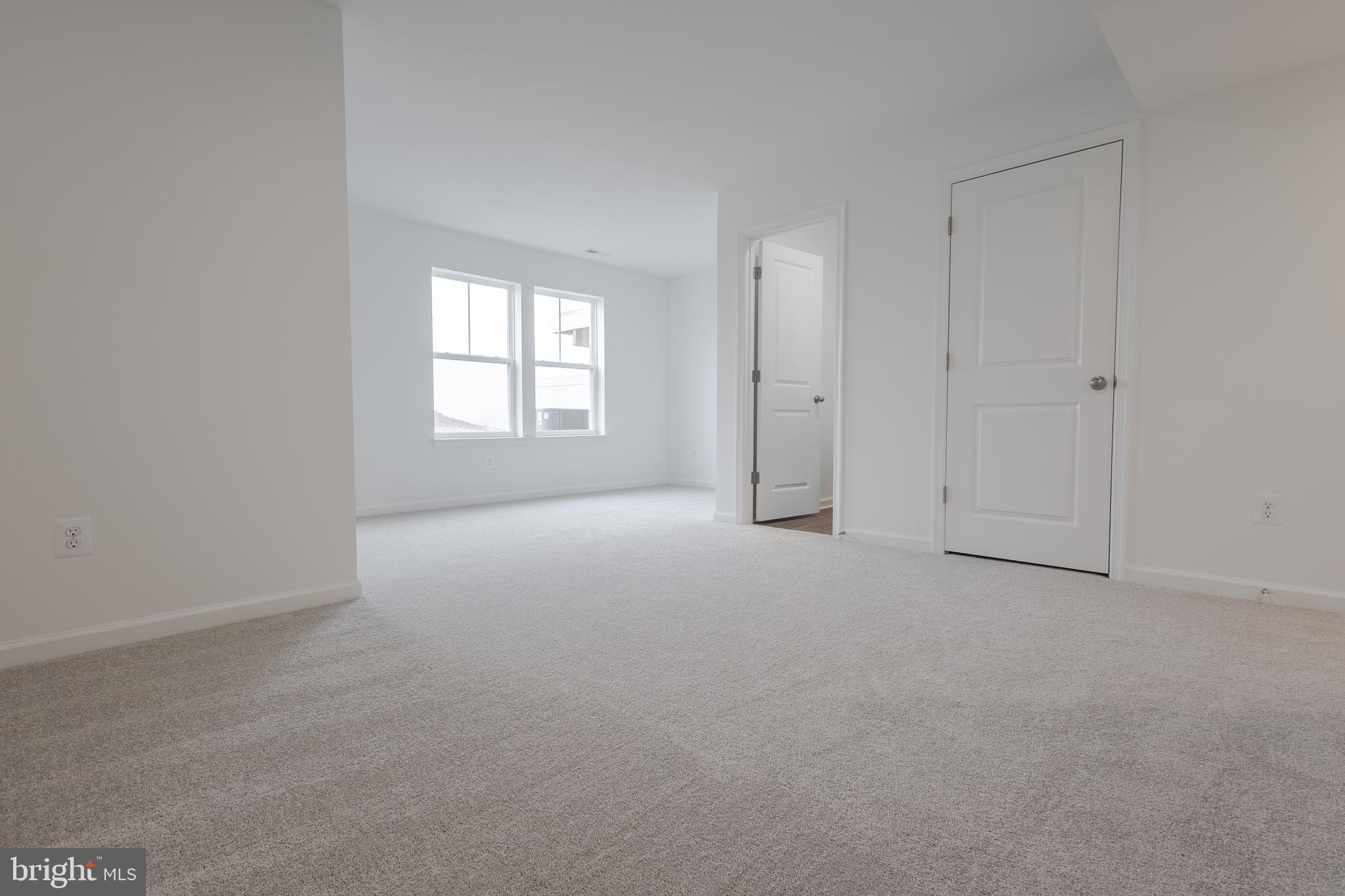 SOUTH BROOK - Residential Lease