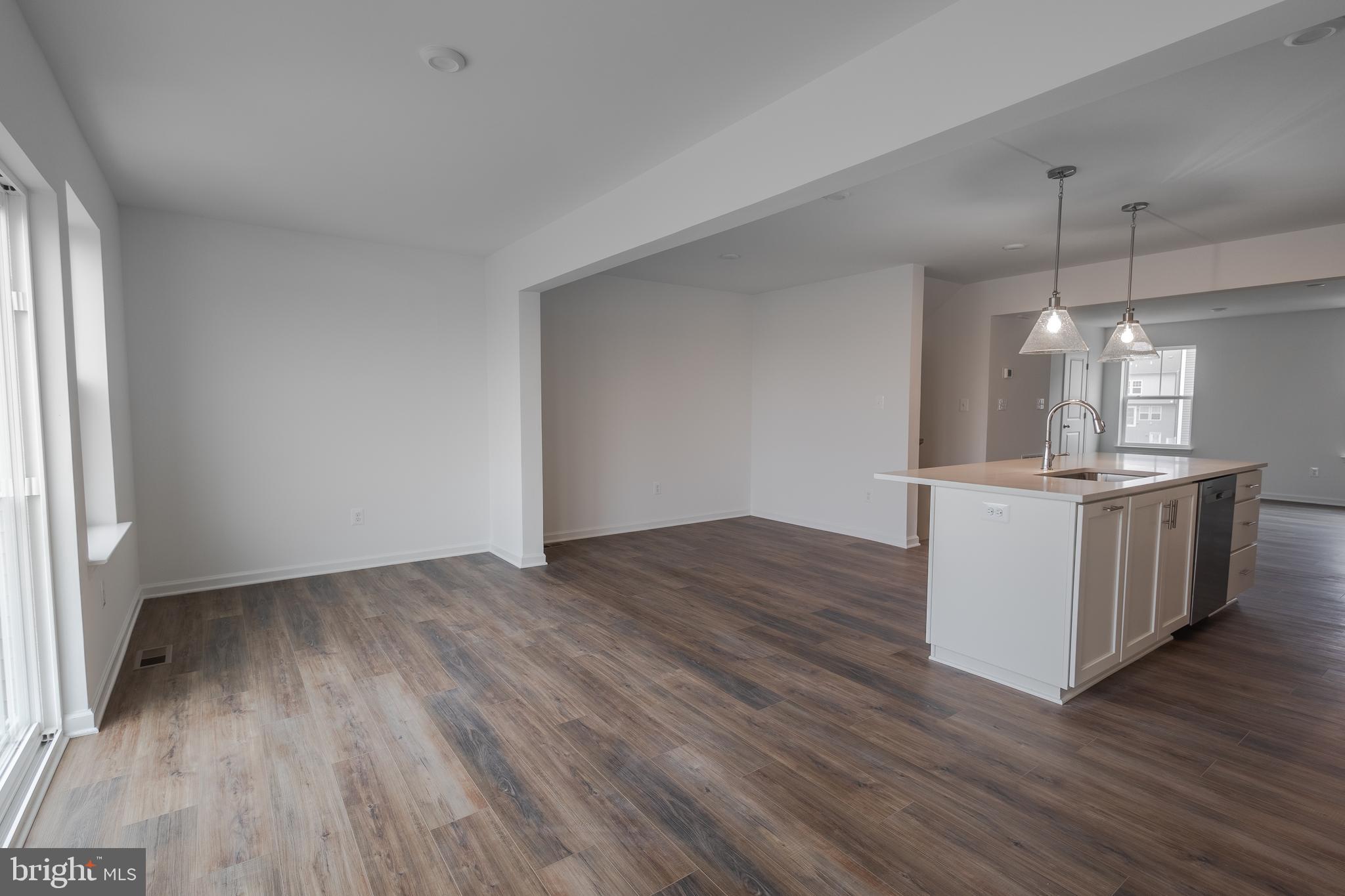 SOUTH BROOK - Residential Lease