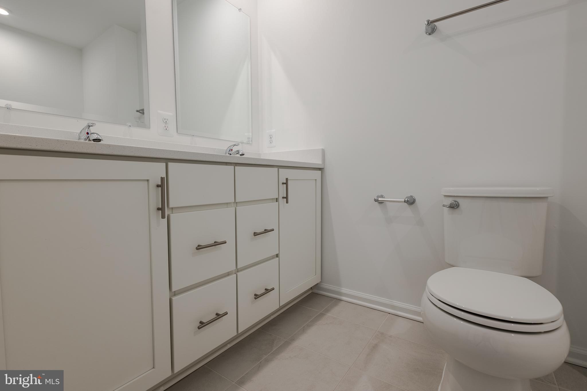 SOUTH BROOK - Residential Lease