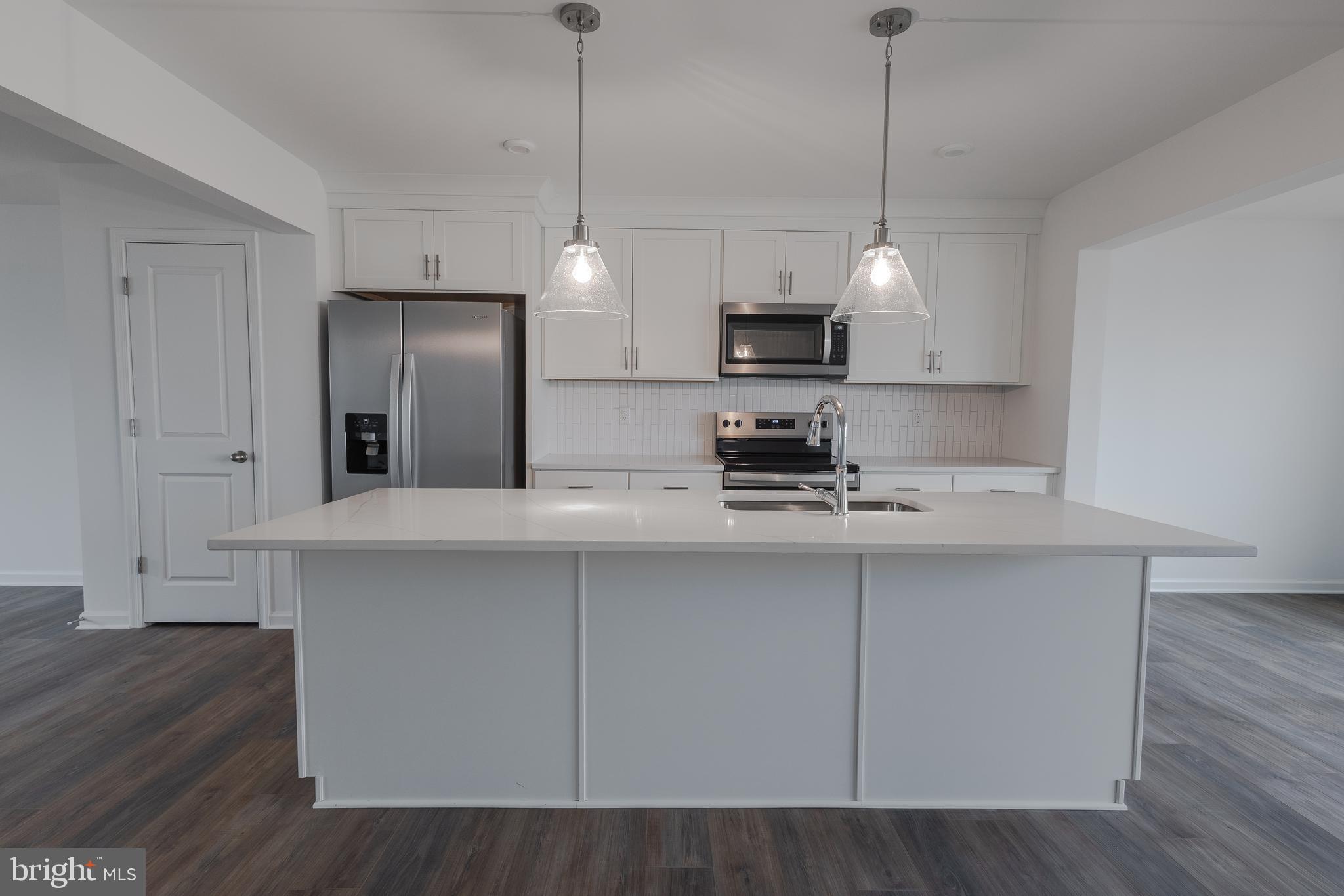 SOUTH BROOK - Residential Lease