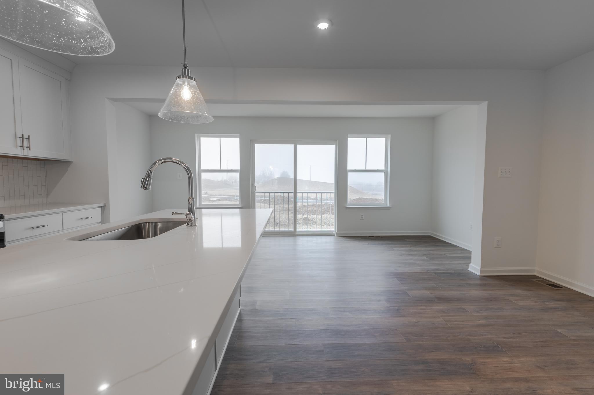 SOUTH BROOK - Residential Lease