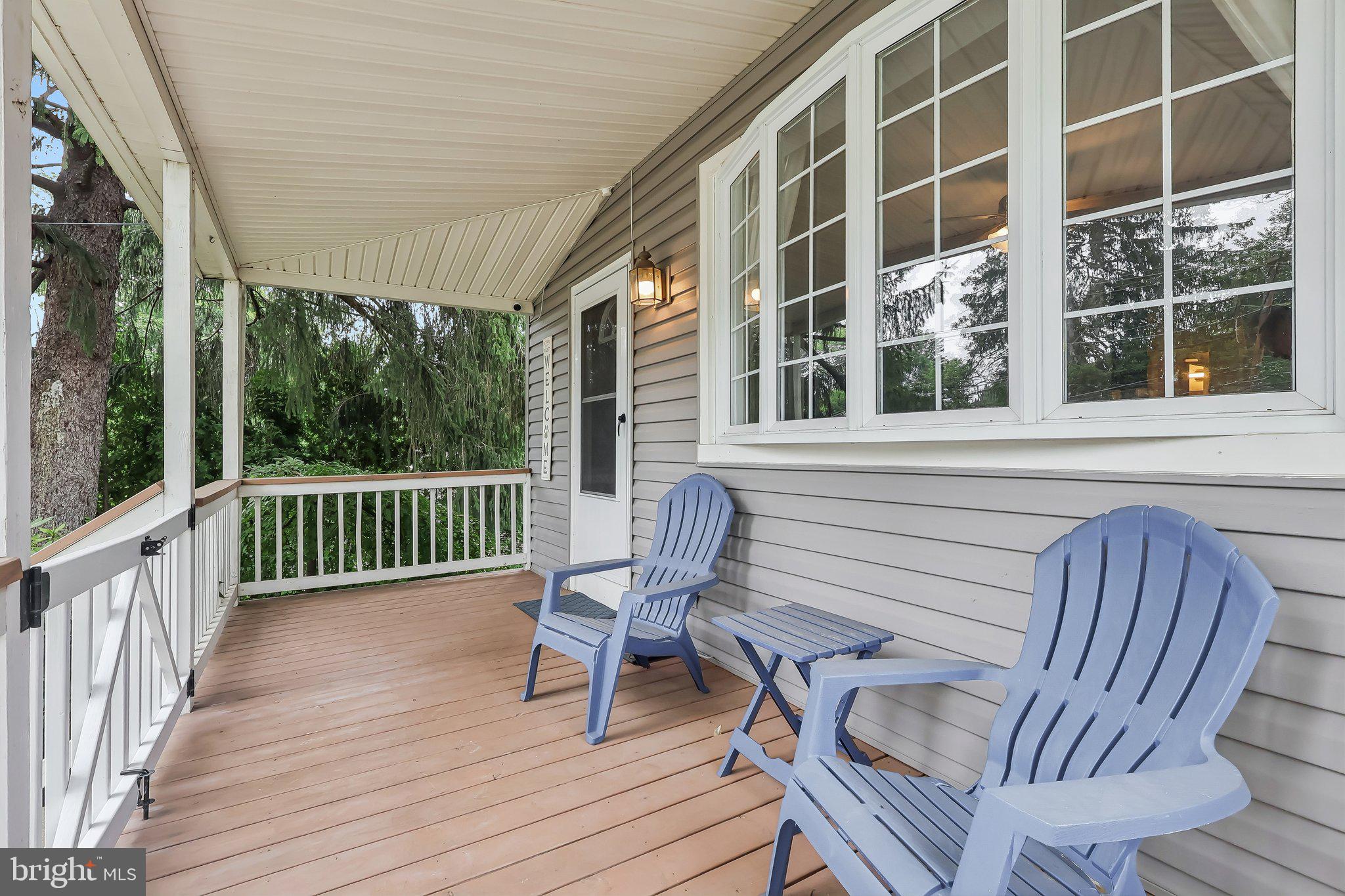 1813 FITZWATERTOWN ROAD