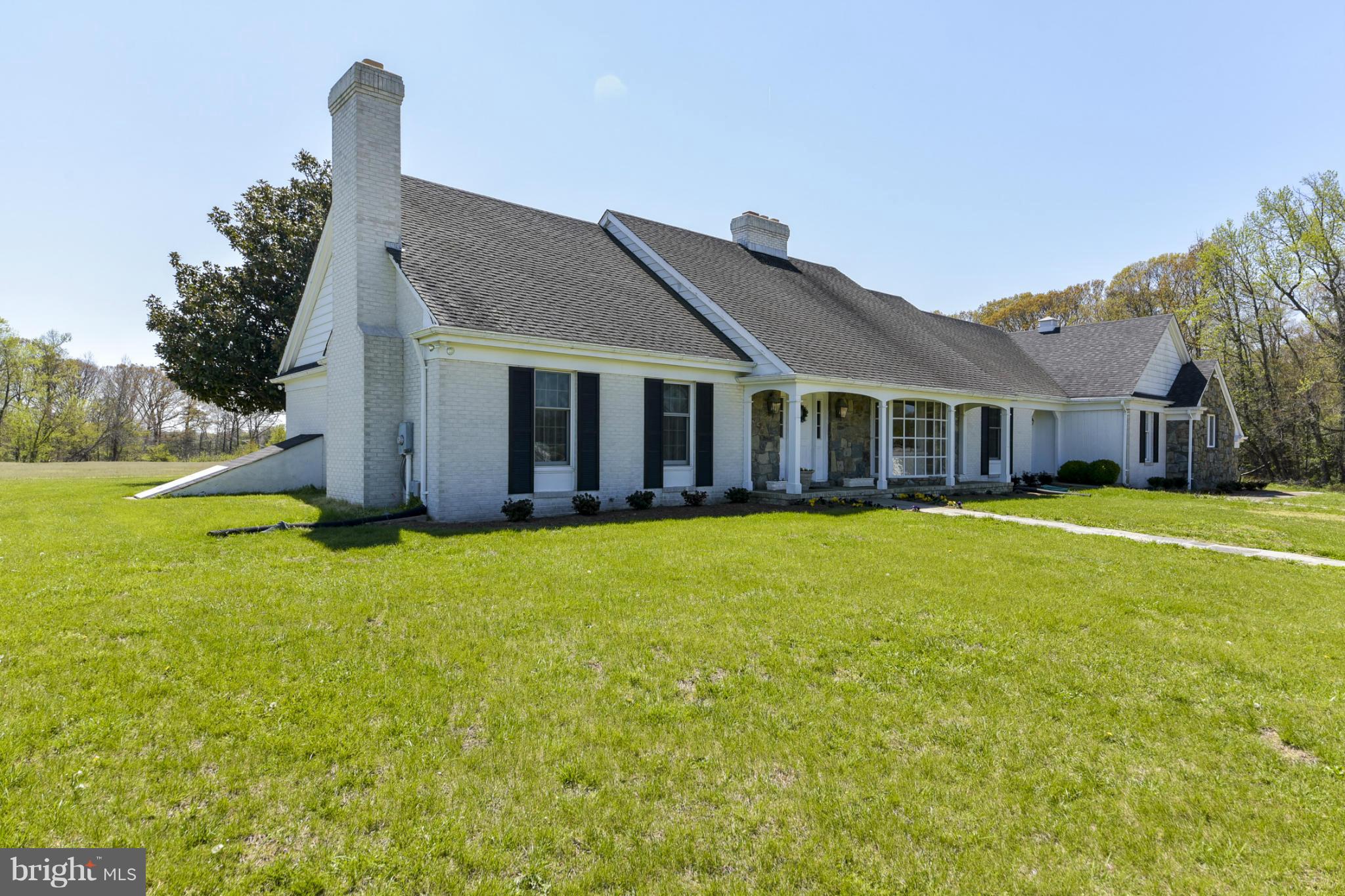 HUNTING CREEK ESTATES - Farm