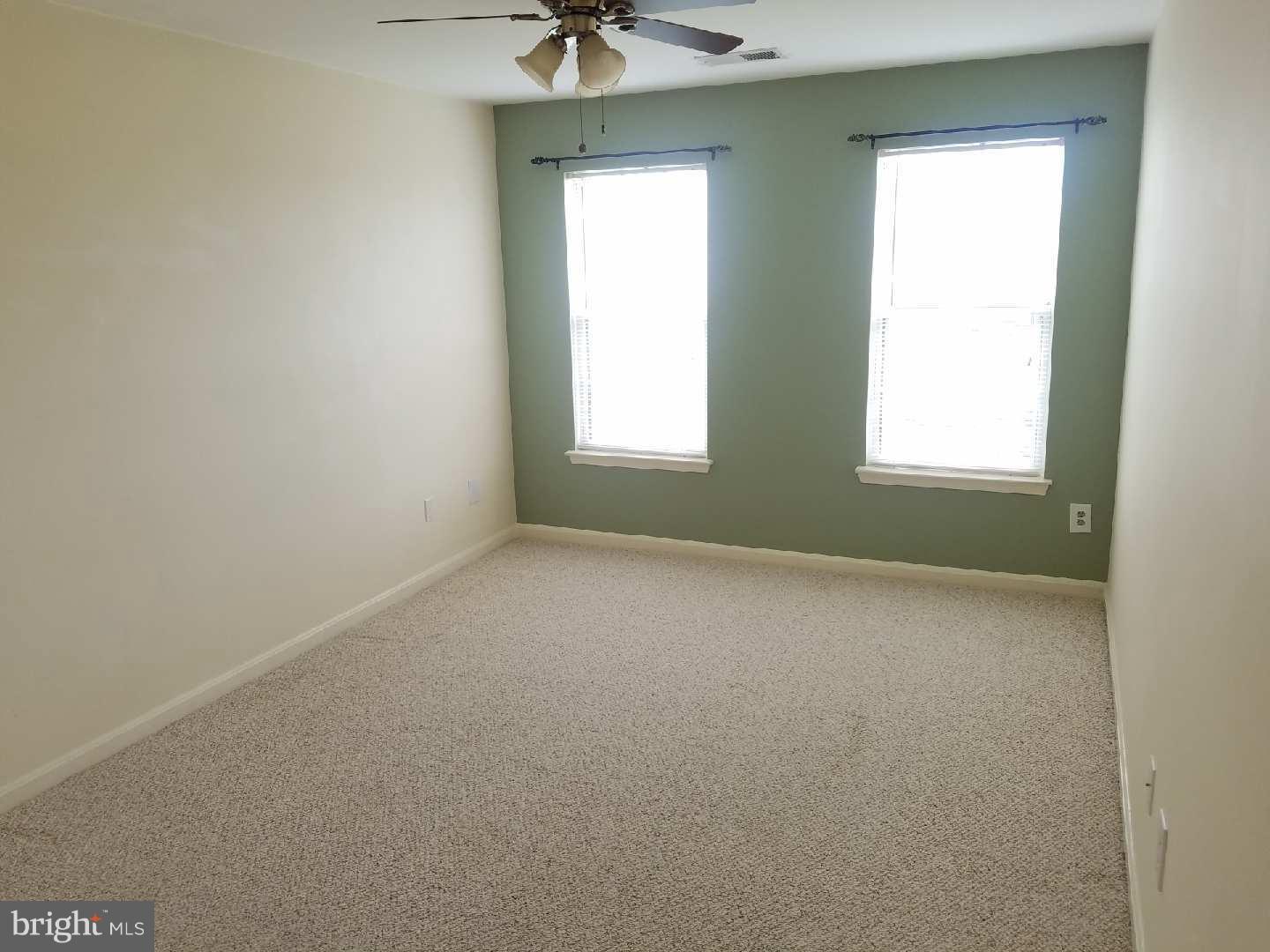 STONERIDGE - Residential Lease