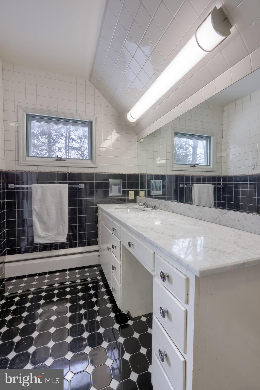 BROCKIE - Residential