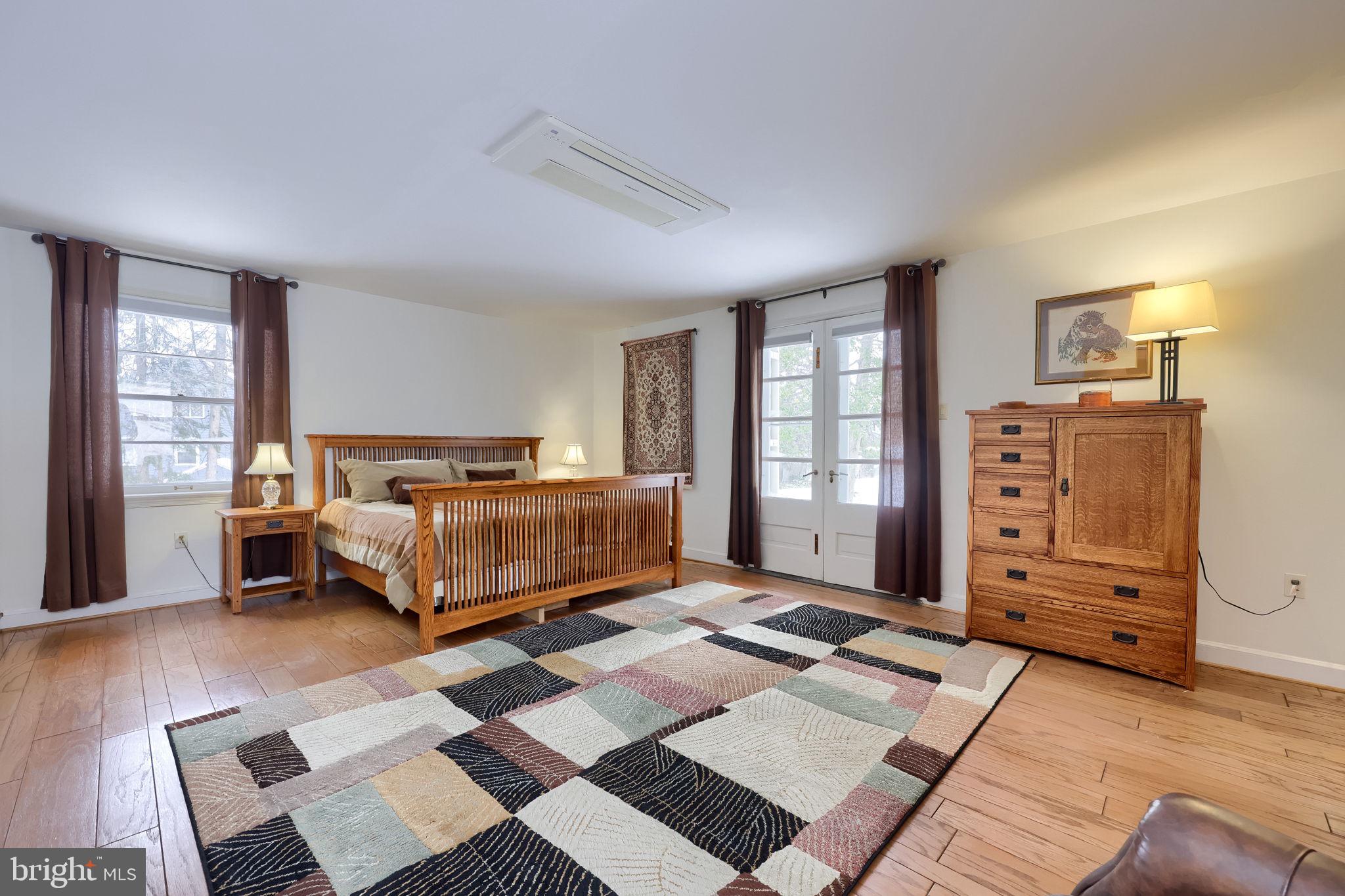 BROCKIE - Residential