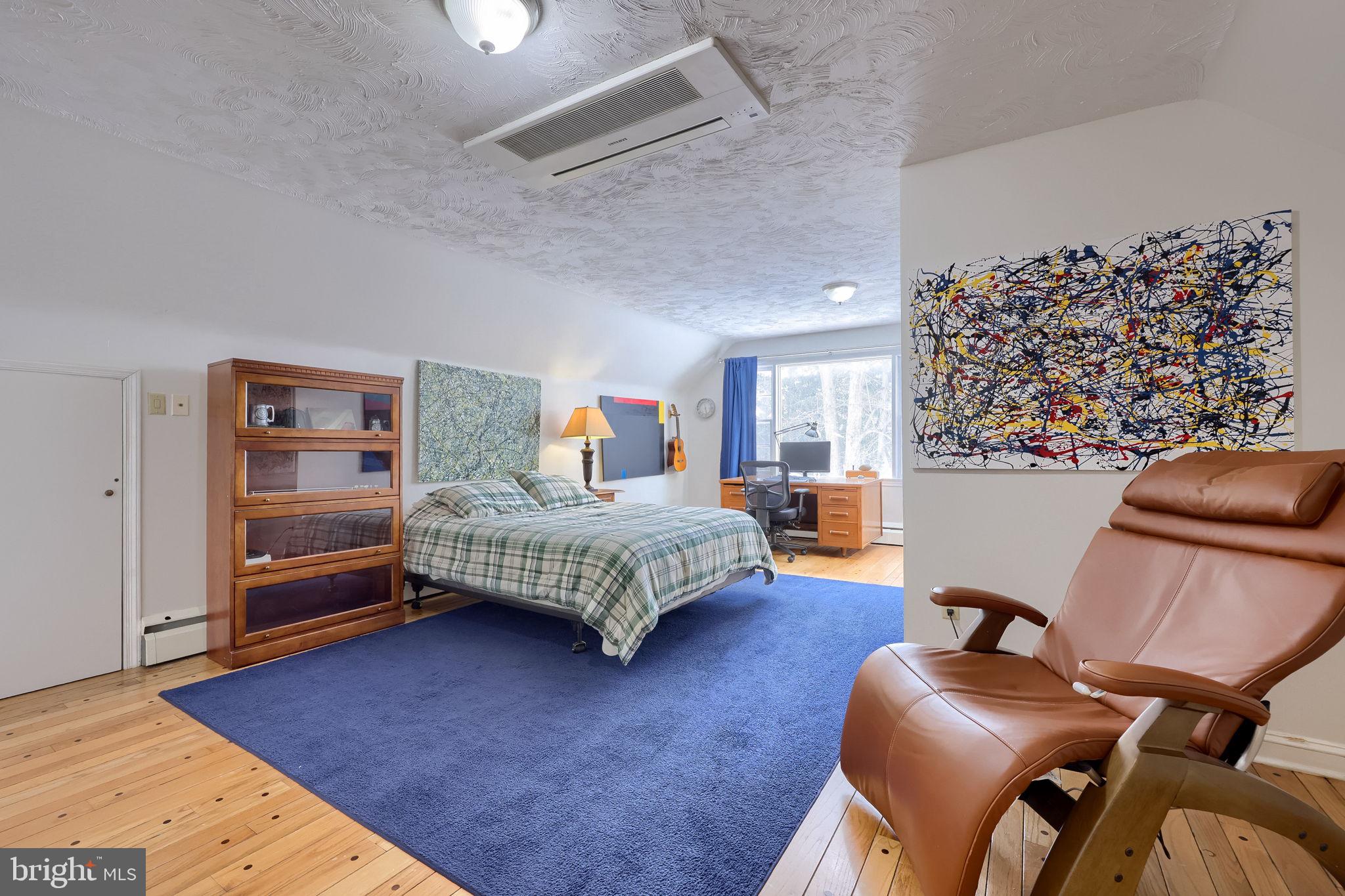 BROCKIE - Residential