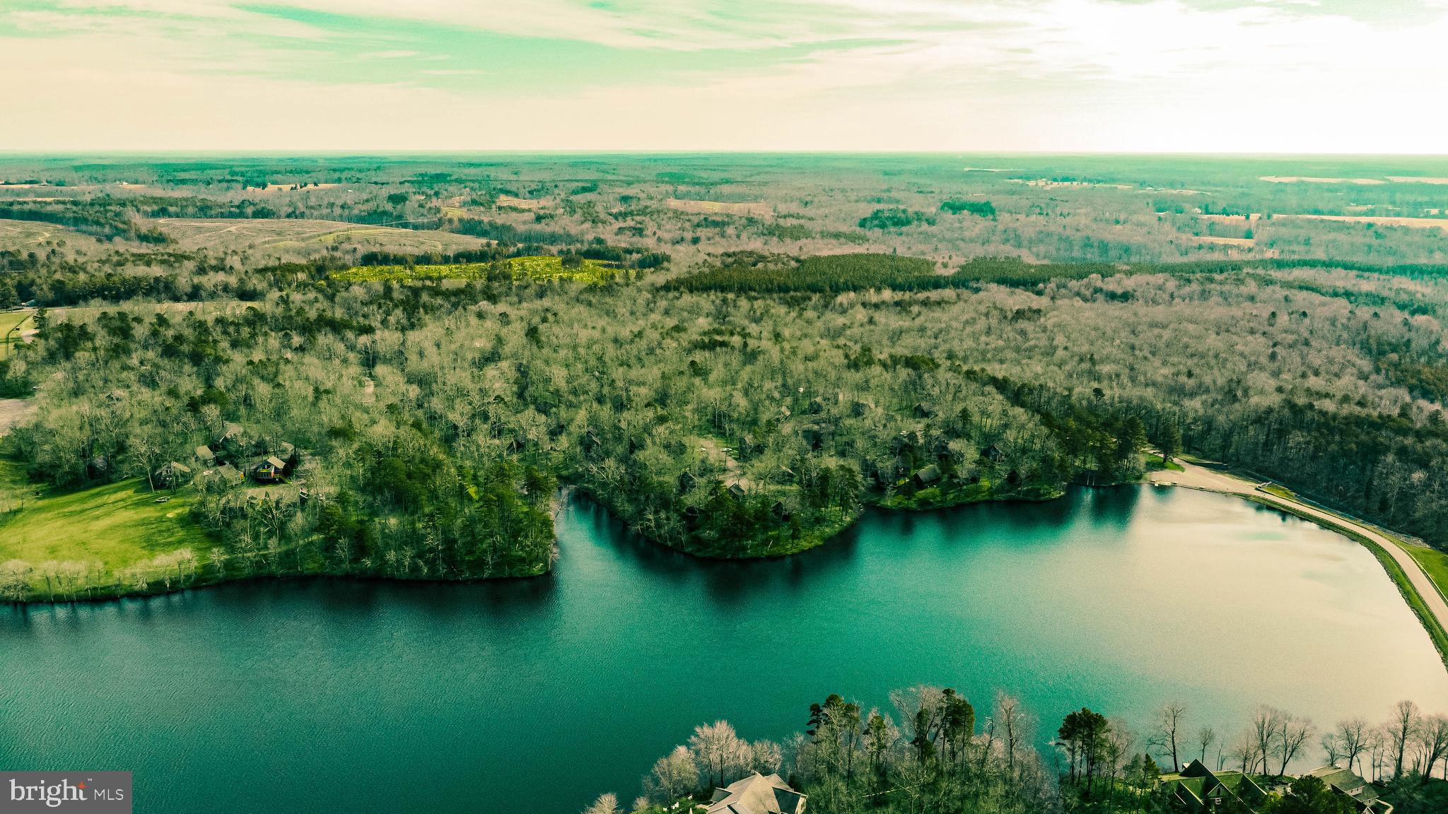 SHENANDOAH CROSSING COUNTRY CLUB - Land