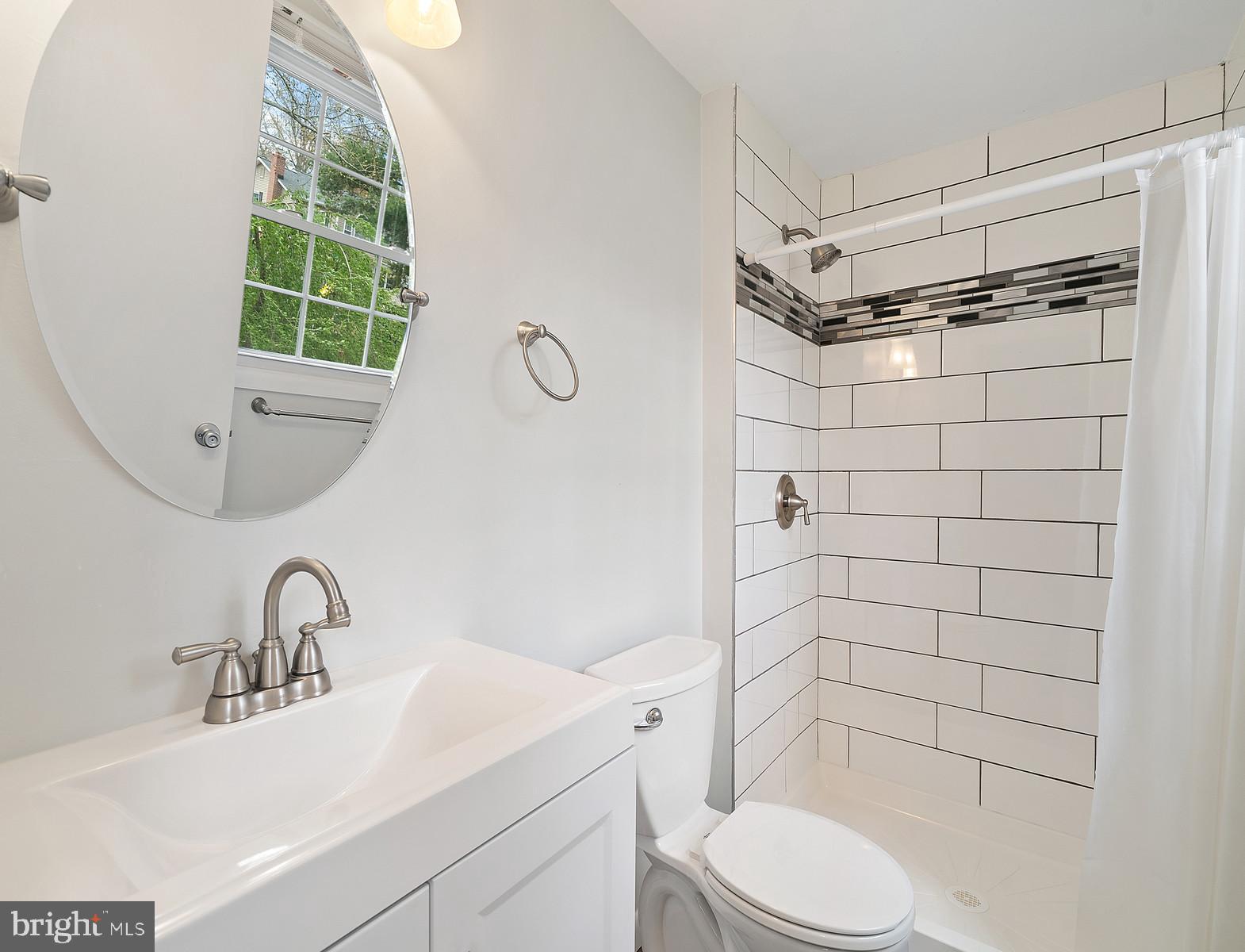 GREENBRIAR - Residential Lease