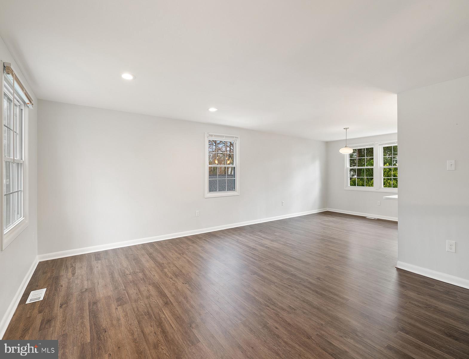 GREENBRIAR - Residential Lease