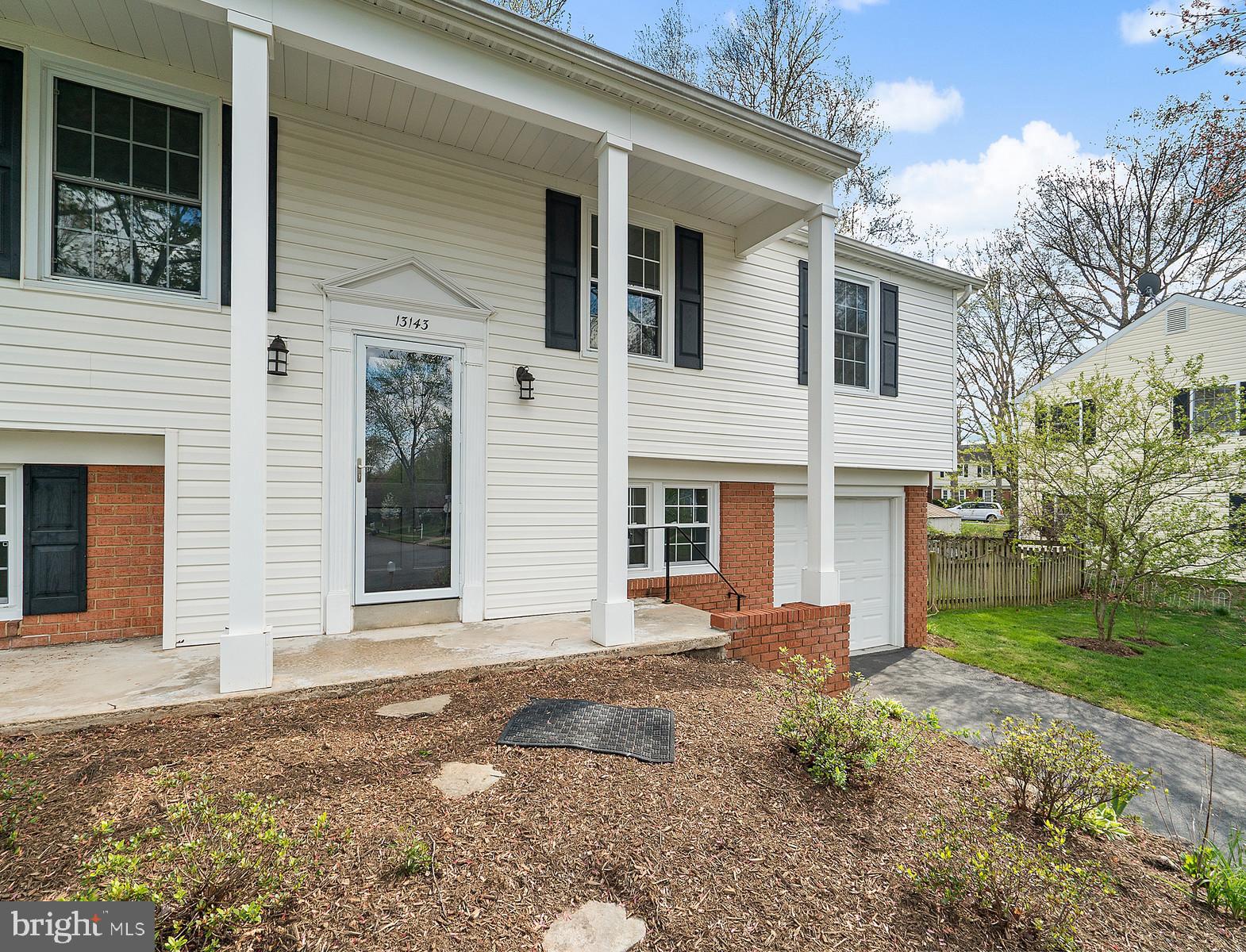 GREENBRIAR - Residential Lease