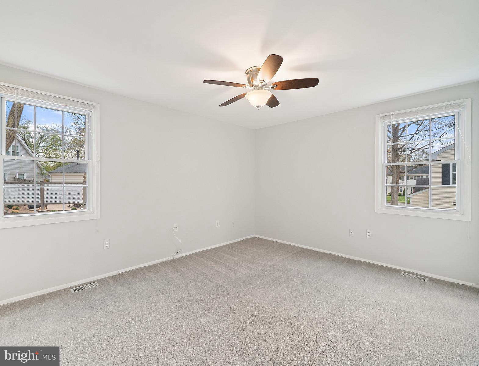 GREENBRIAR - Residential Lease