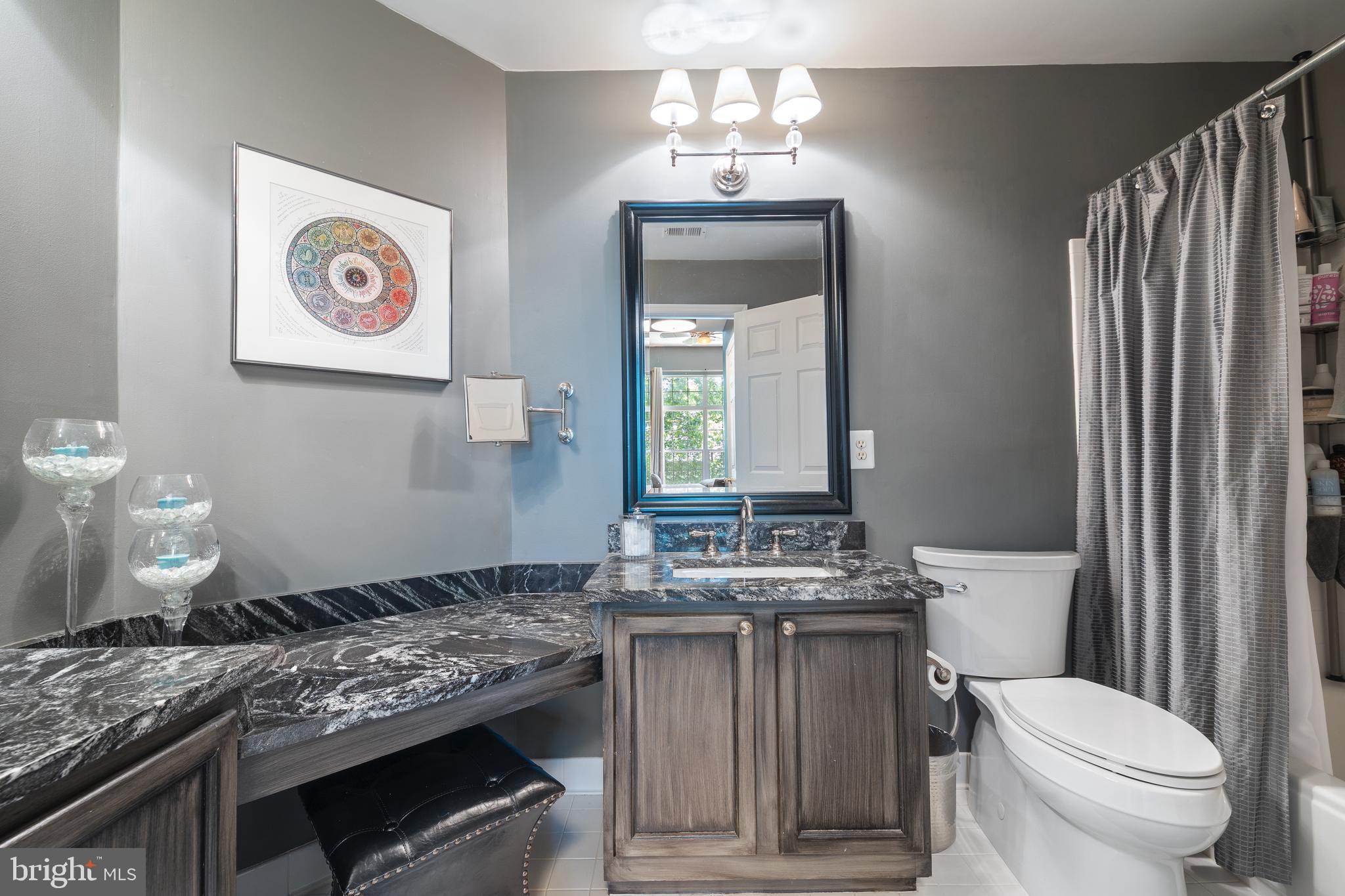 SUTTON RIDGE - Residential