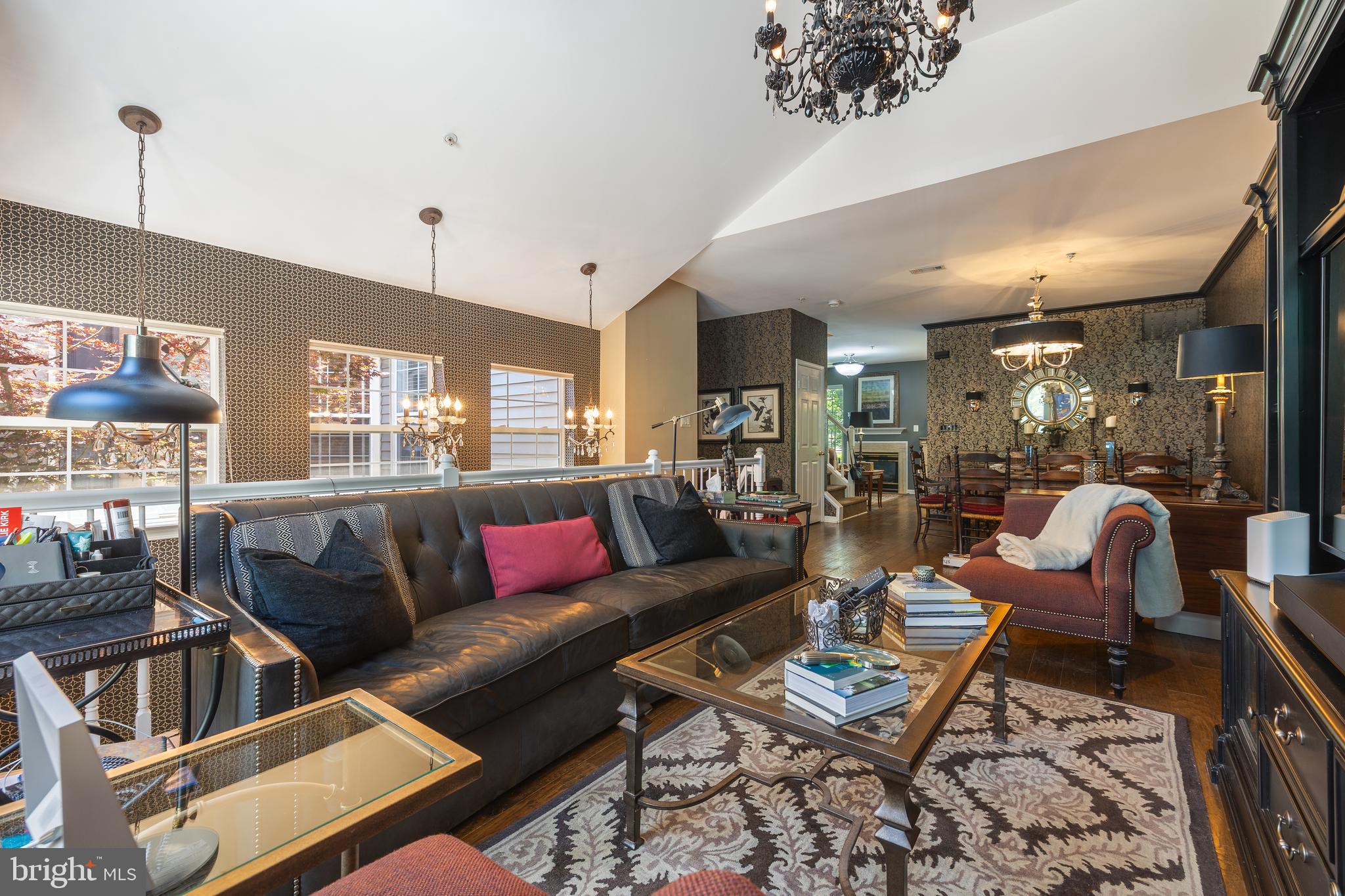 SUTTON RIDGE - Residential