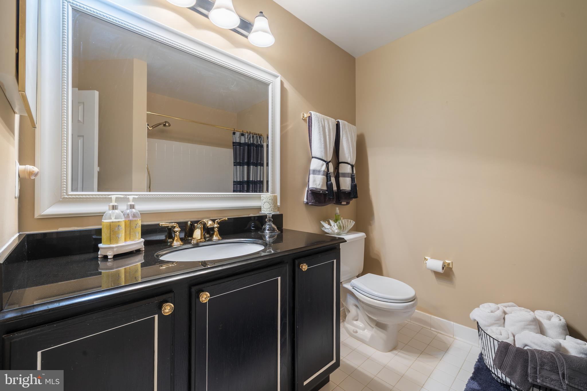 SUTTON RIDGE - Residential