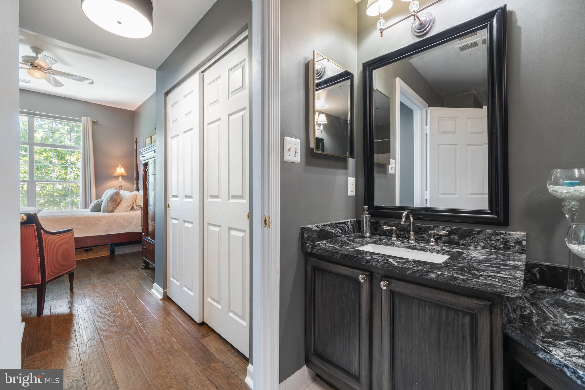 SUTTON RIDGE - Residential