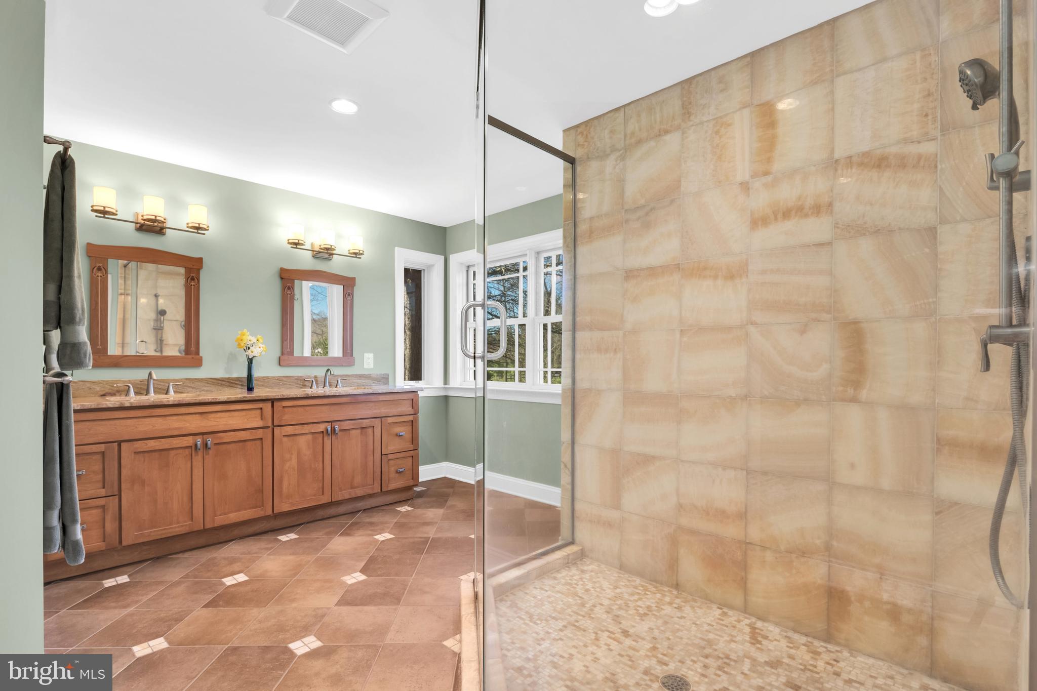 BERKELEY CHASE - Residential