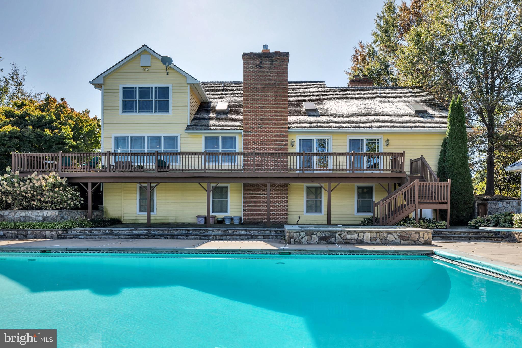 BERKELEY CHASE - Residential