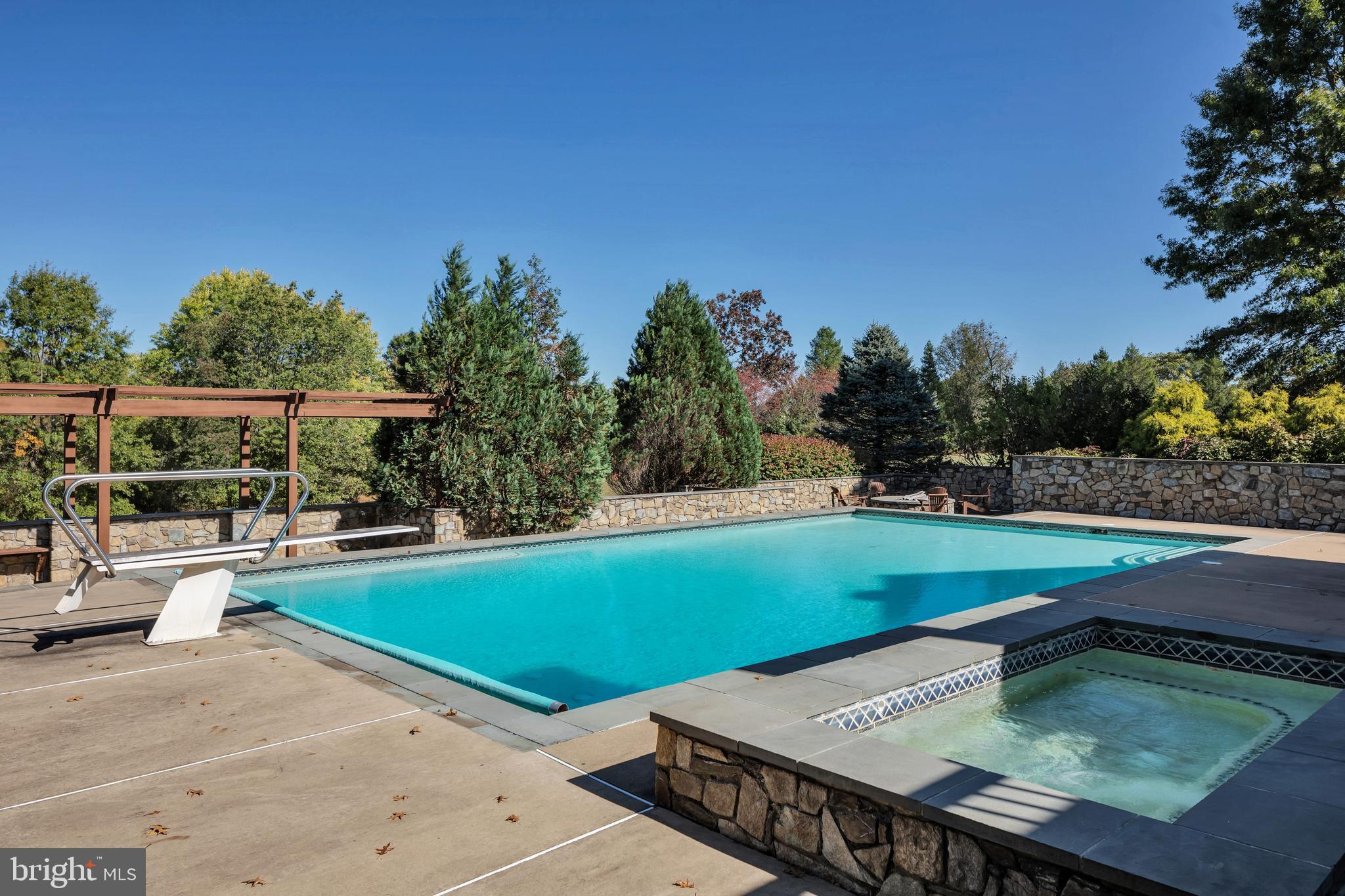 BERKELEY CHASE - Residential