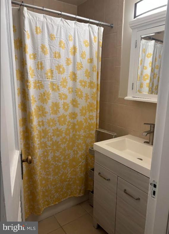 AVENUE OF THE ARTS - Residential