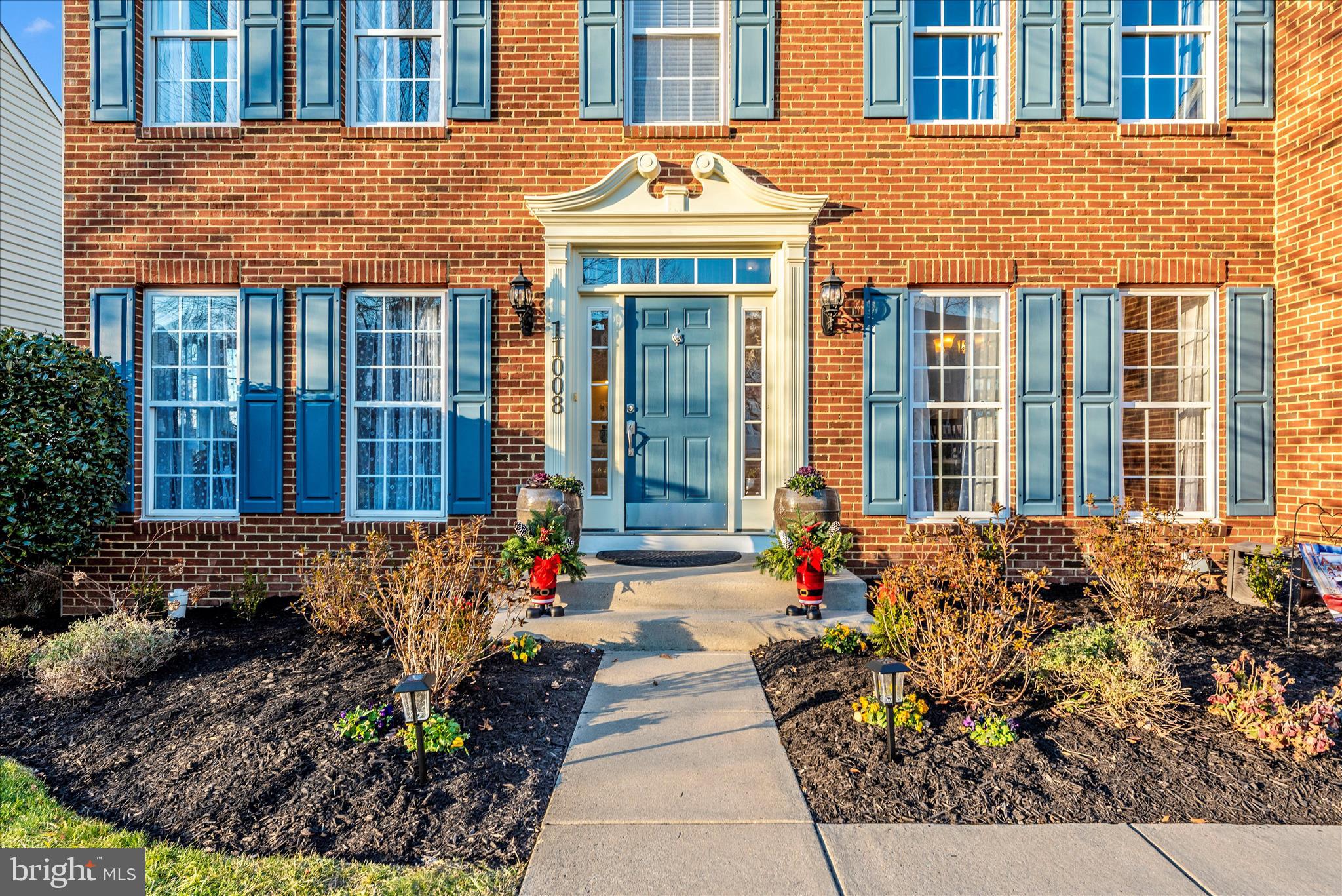 WESTWINDS - Residential