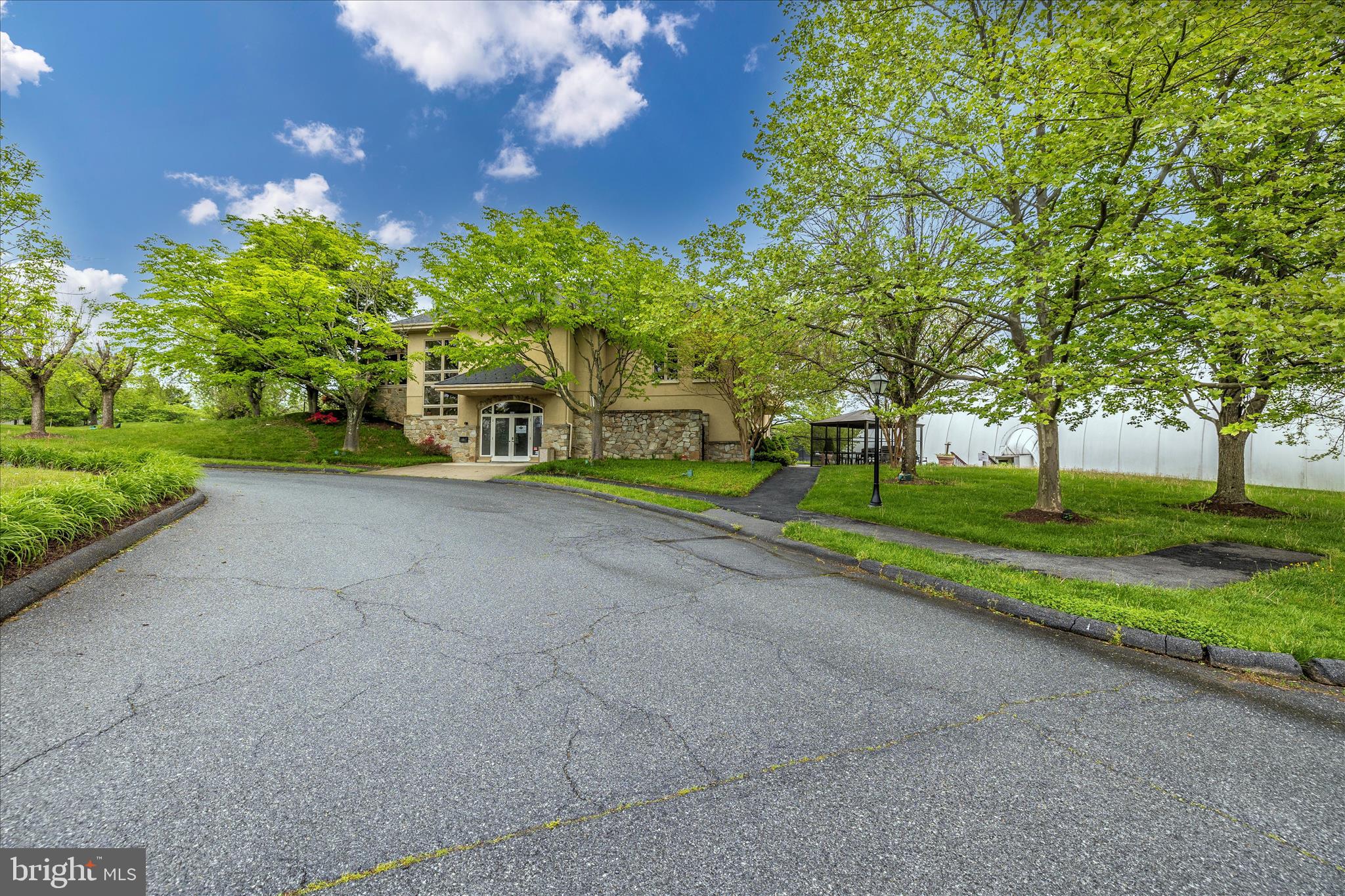 WESTWINDS - Residential