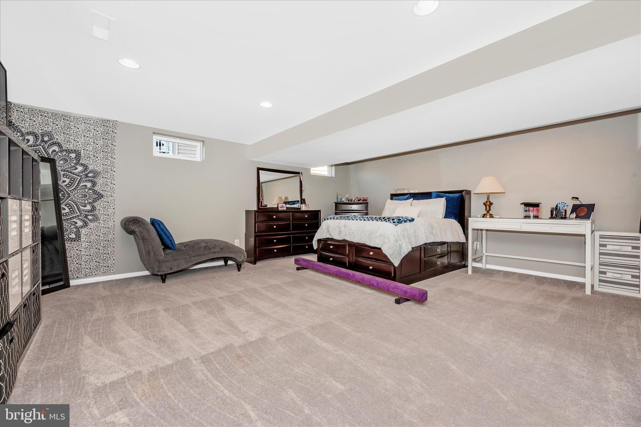 WESTWINDS - Residential