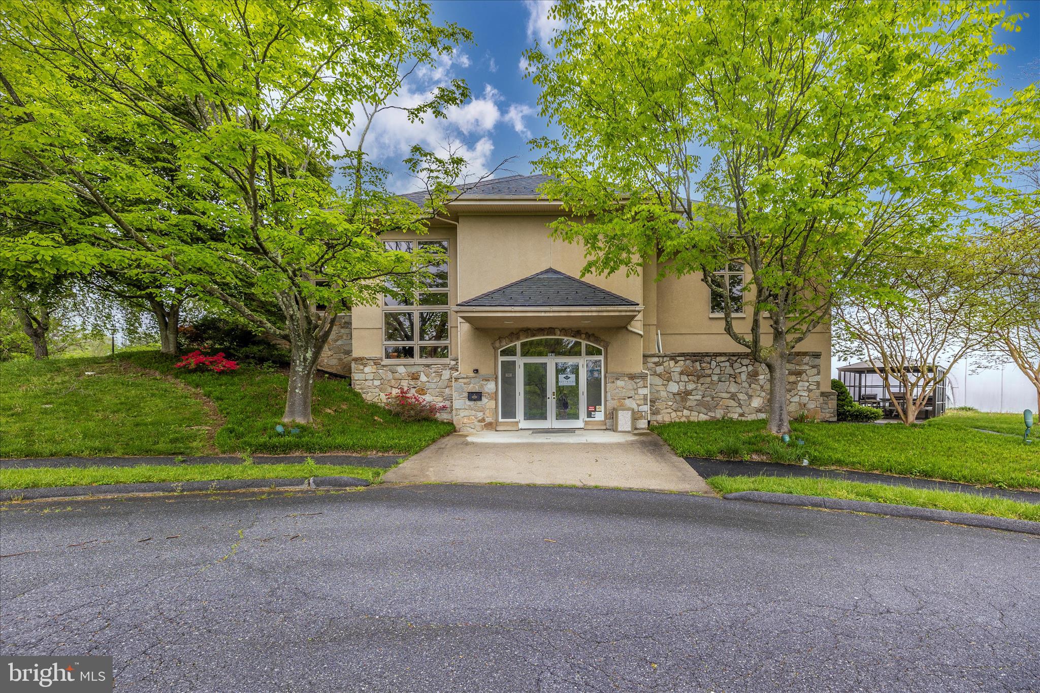 WESTWINDS - Residential