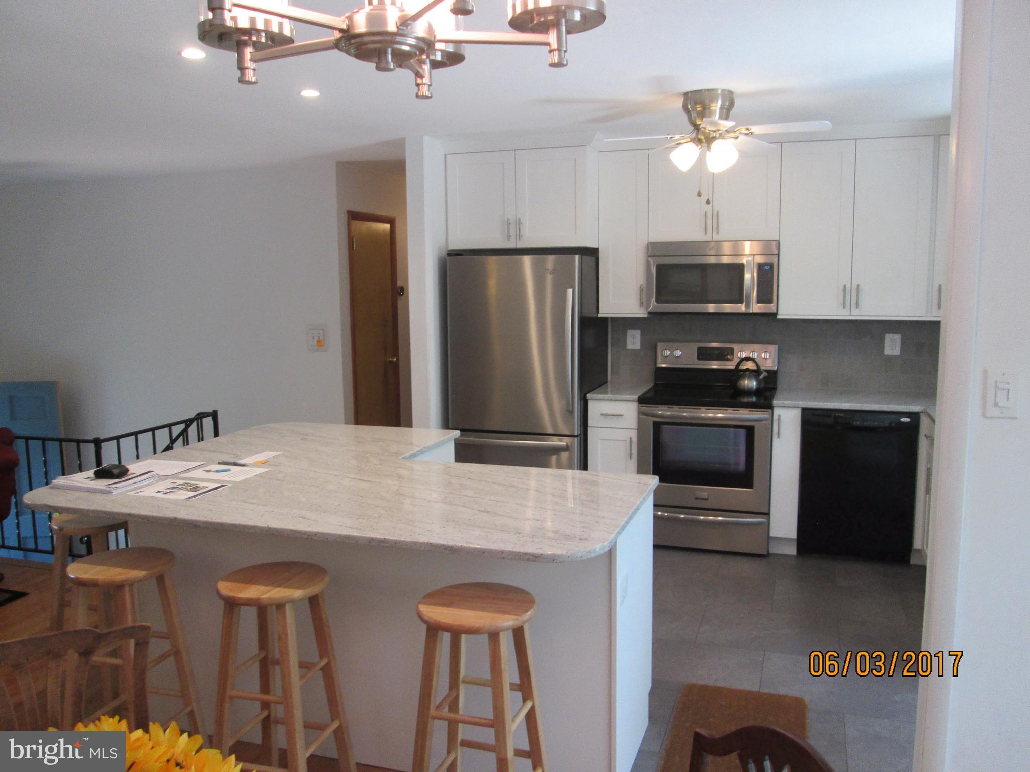 TWIN HARBORS - Residential