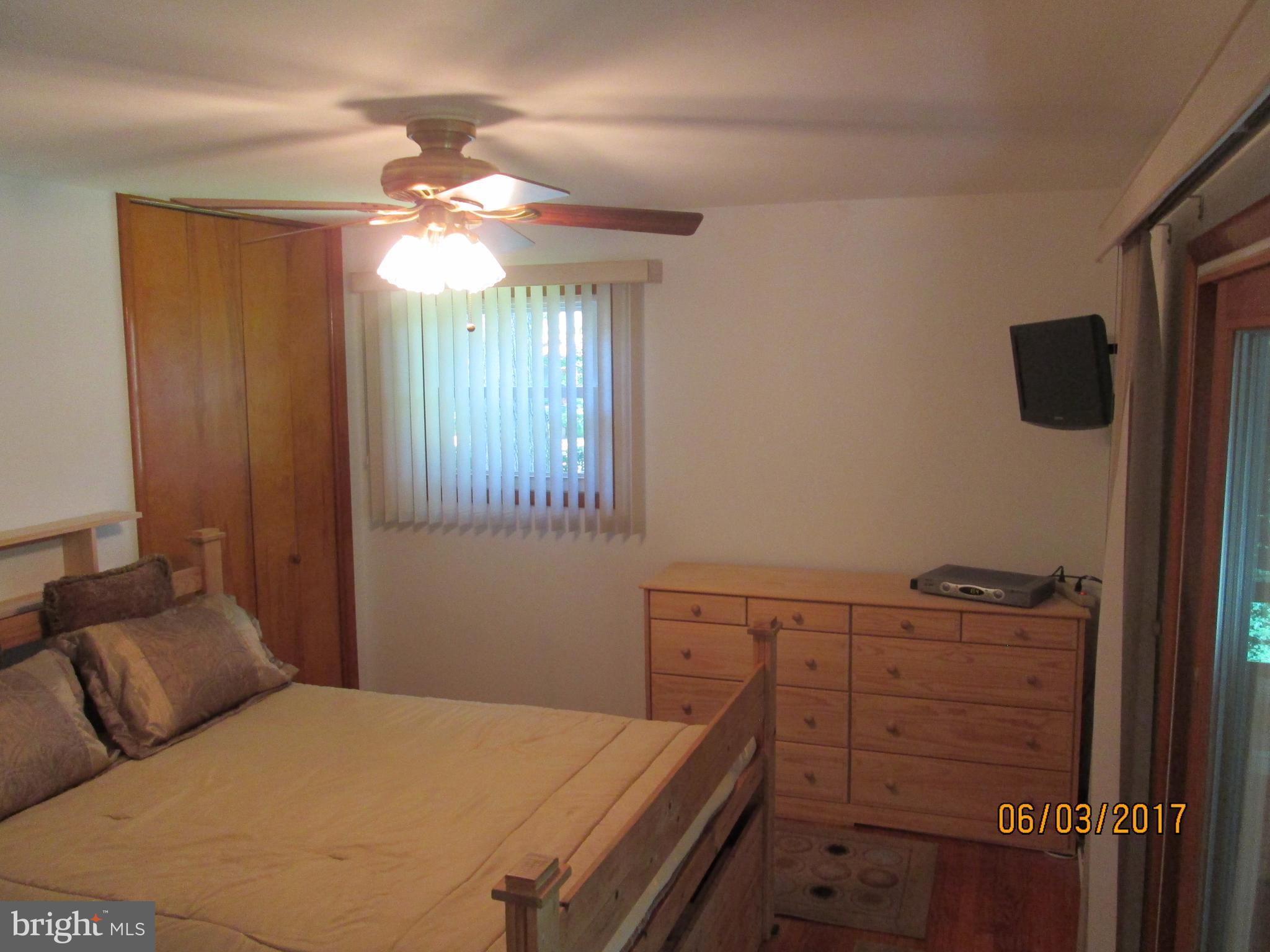 TWIN HARBORS - Residential