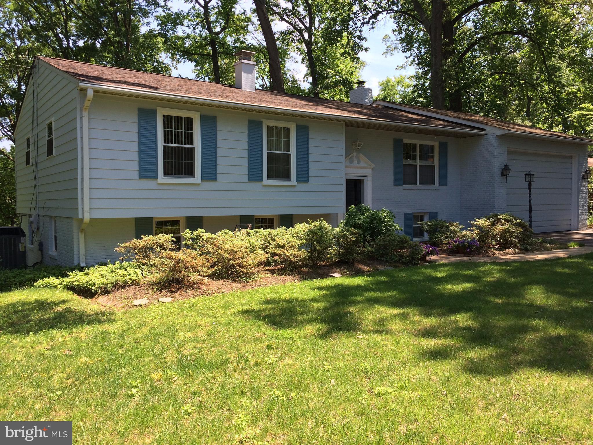 TWIN HARBORS - Residential