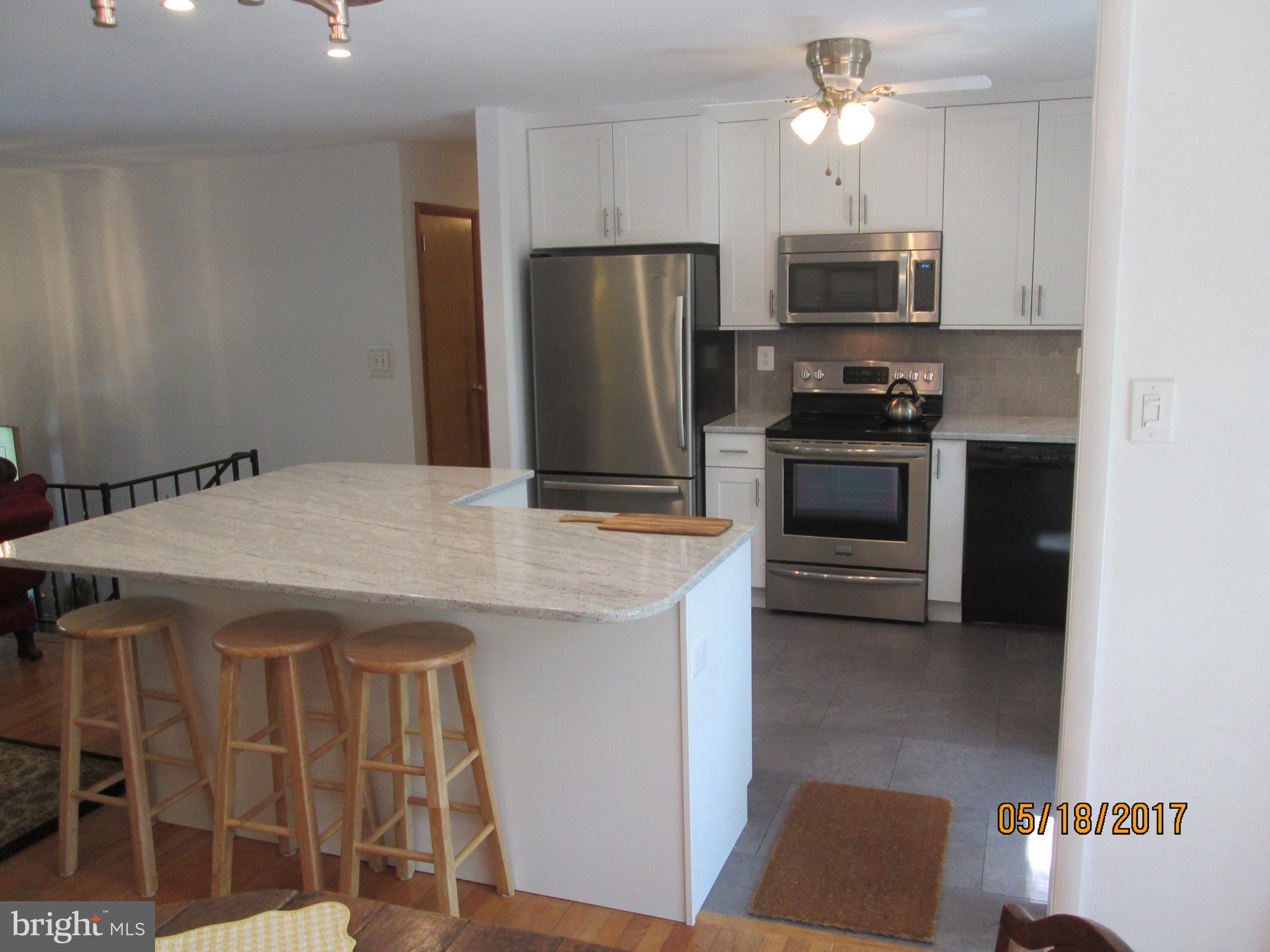 TWIN HARBORS - Residential