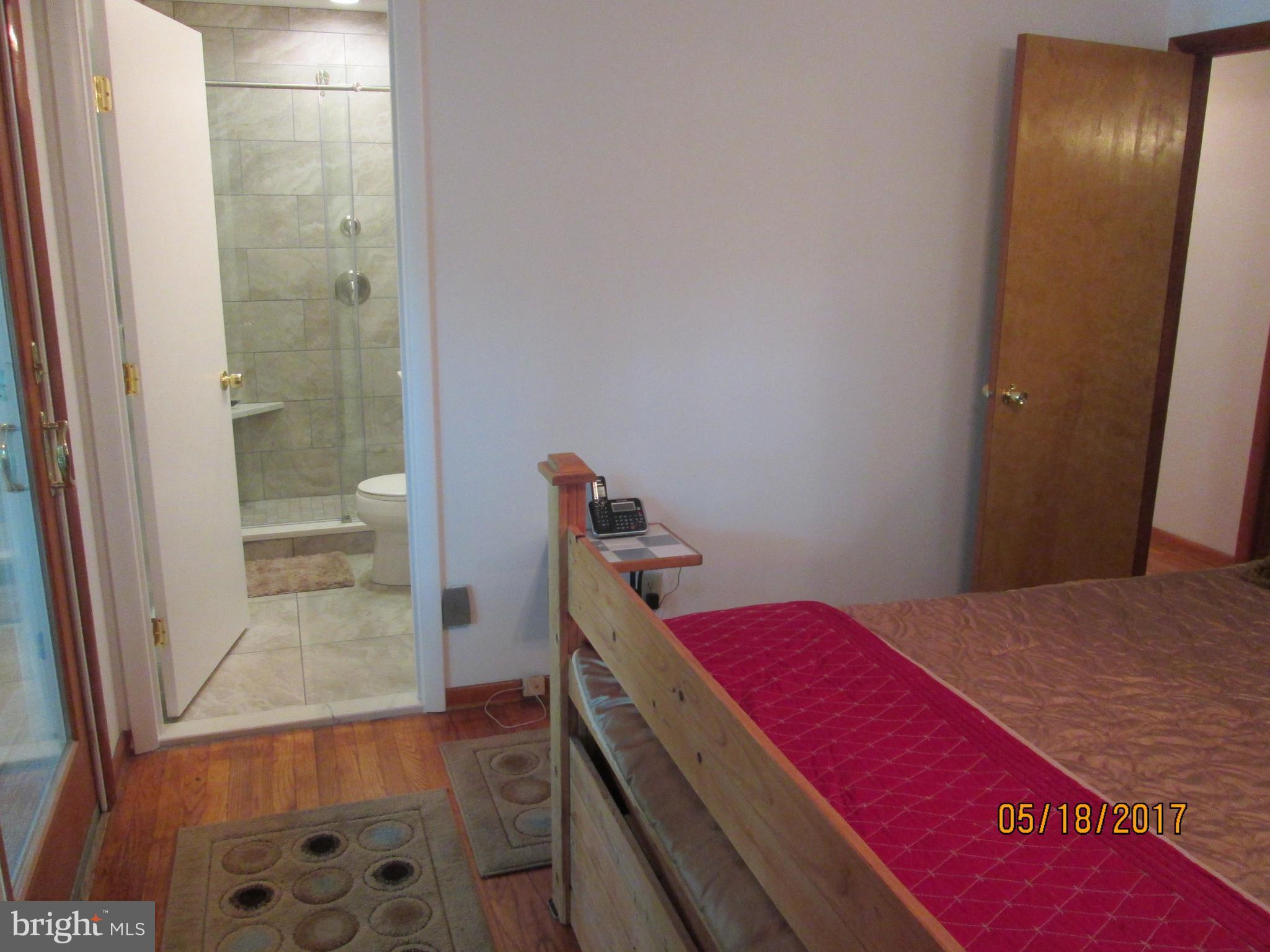 TWIN HARBORS - Residential