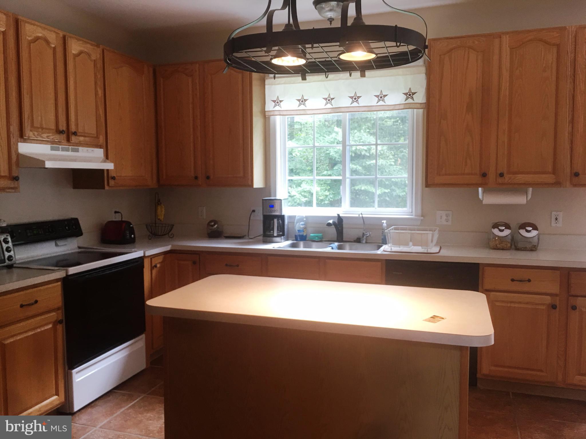 VALLEY VIEW SUB - Residential Lease