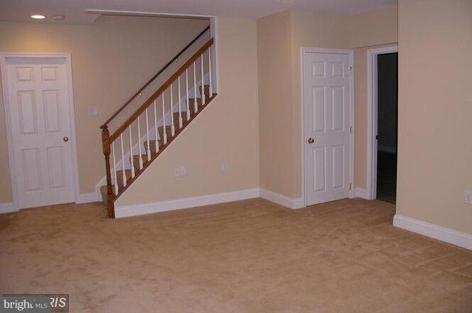 VALLEY VIEW SUB - Residential Lease