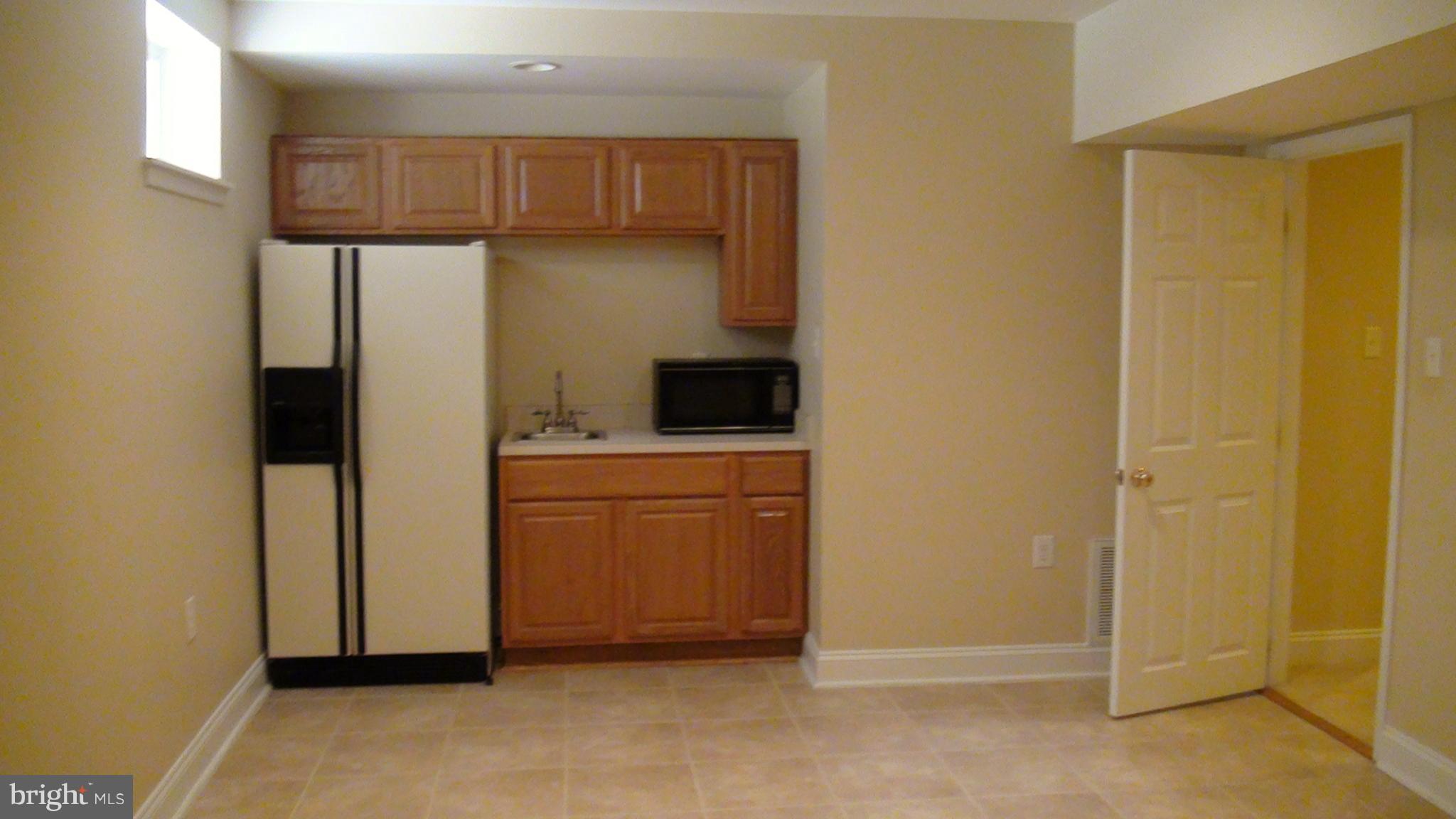 VALLEY VIEW SUB - Residential Lease