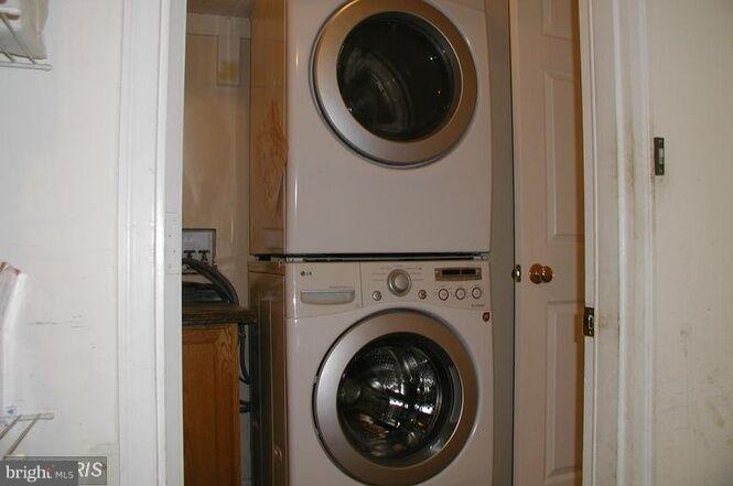 VALLEY VIEW SUB - Residential Lease