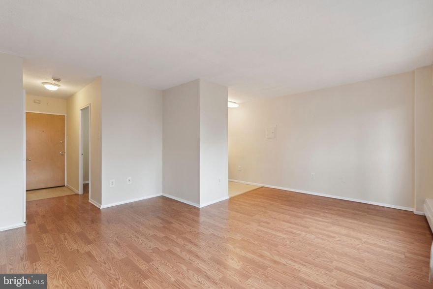 Live in the Heart of Rittenhouse Square!  Photos shown are of a similar unit with identical layout and finishes. Don’t miss this opportunity to live in one of Philadelphia’s most coveted neighborhoods—schedule your showing today!
