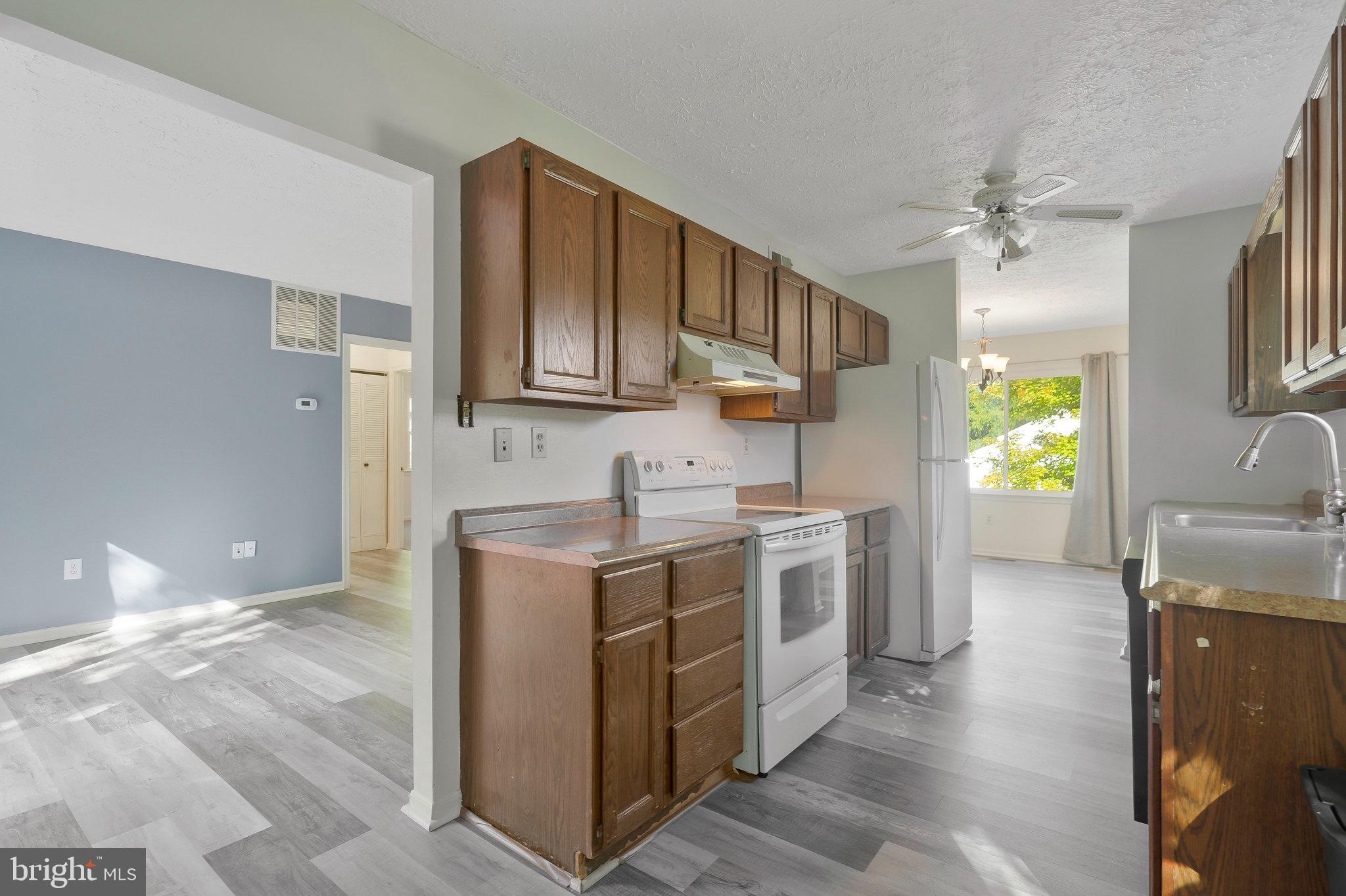 ST CHARLES SUB - WAKEFIELD - Residential