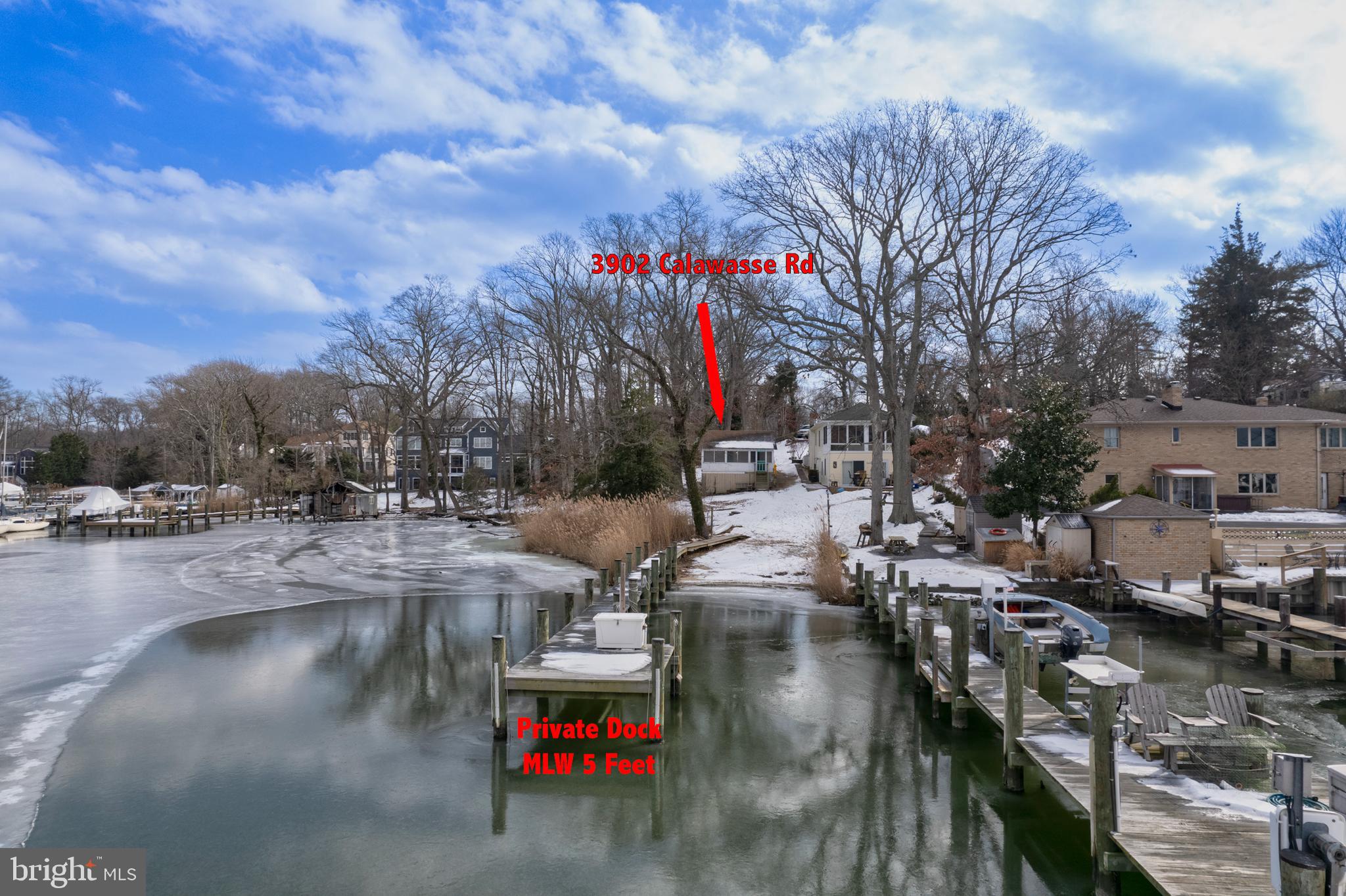 CARRS WHARF - Residential