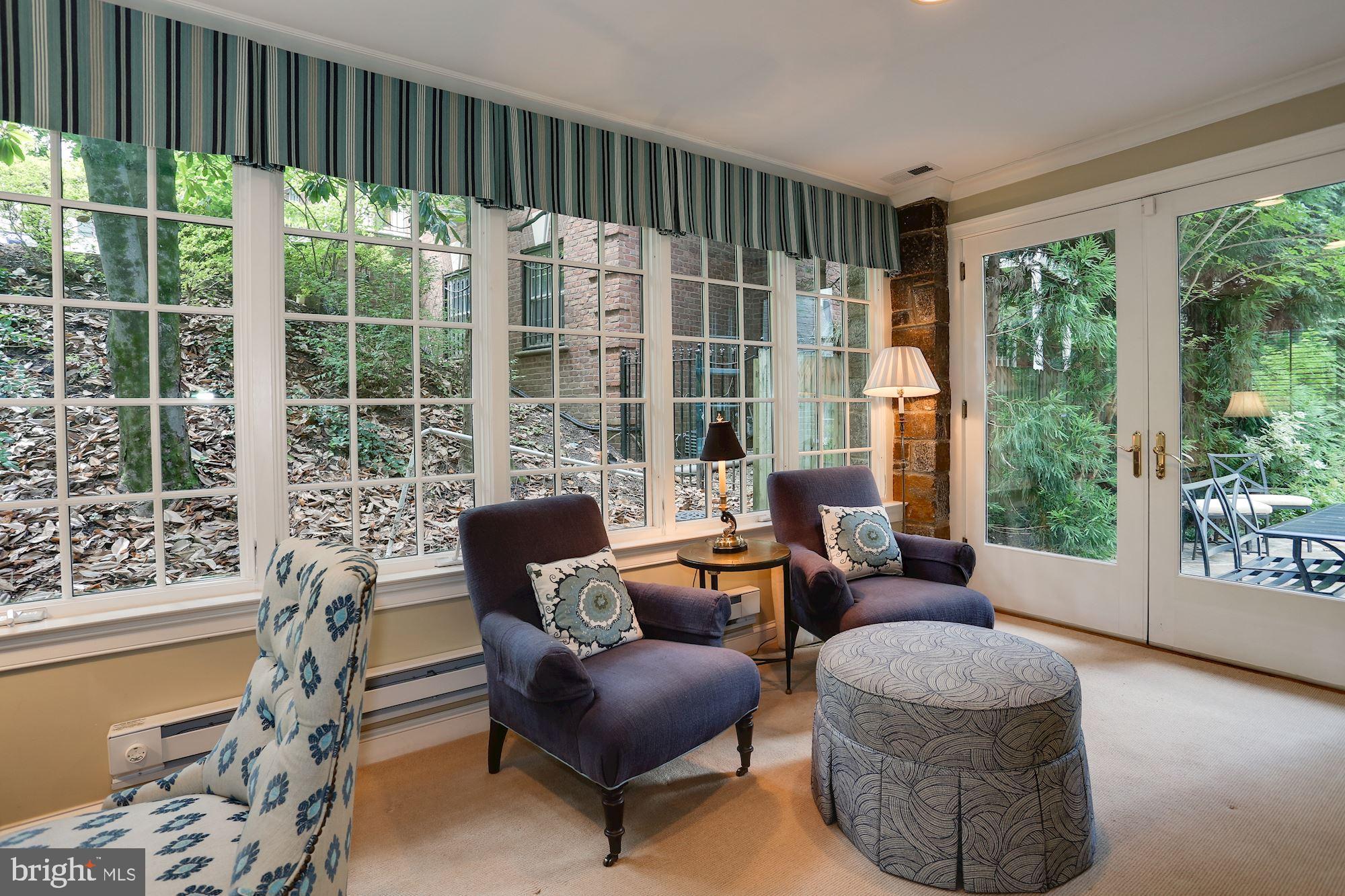 WESLEY HEIGHTS - Residential