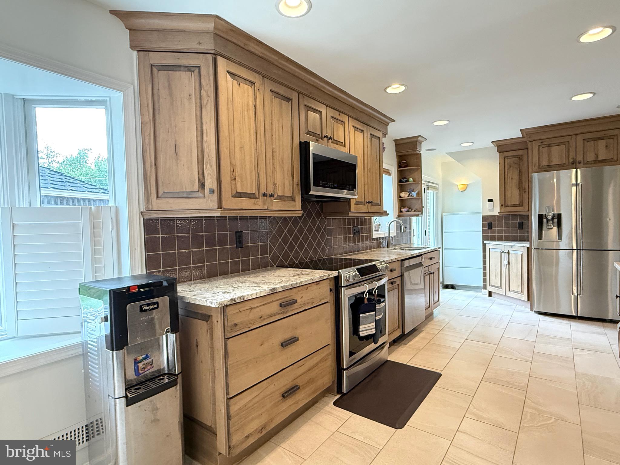 BIRCHWOOD - Residential Lease