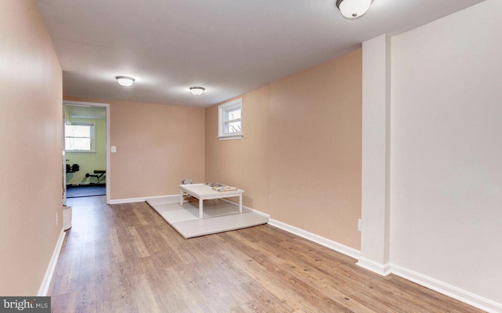 BIRCHWOOD - Residential Lease